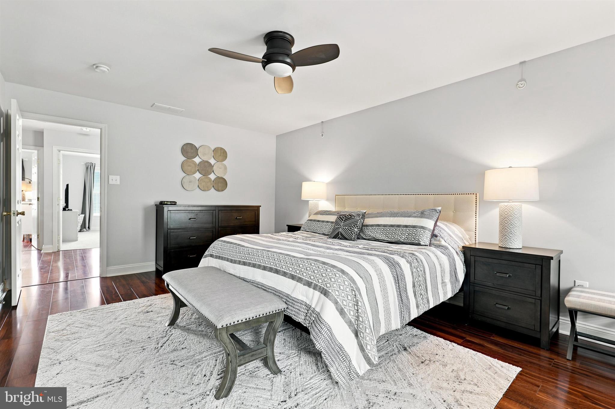 HILLCREST GLEN - Residential
