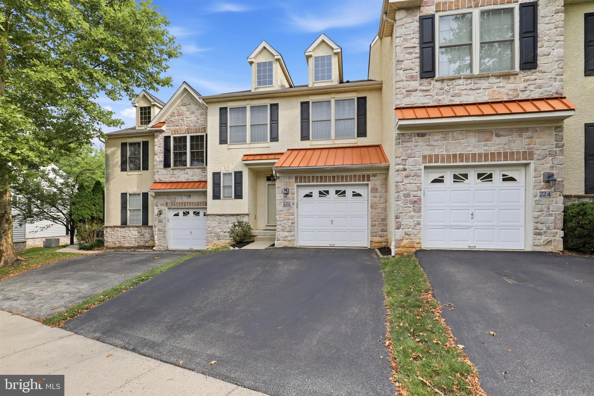 HILLCREST GLEN - Residential