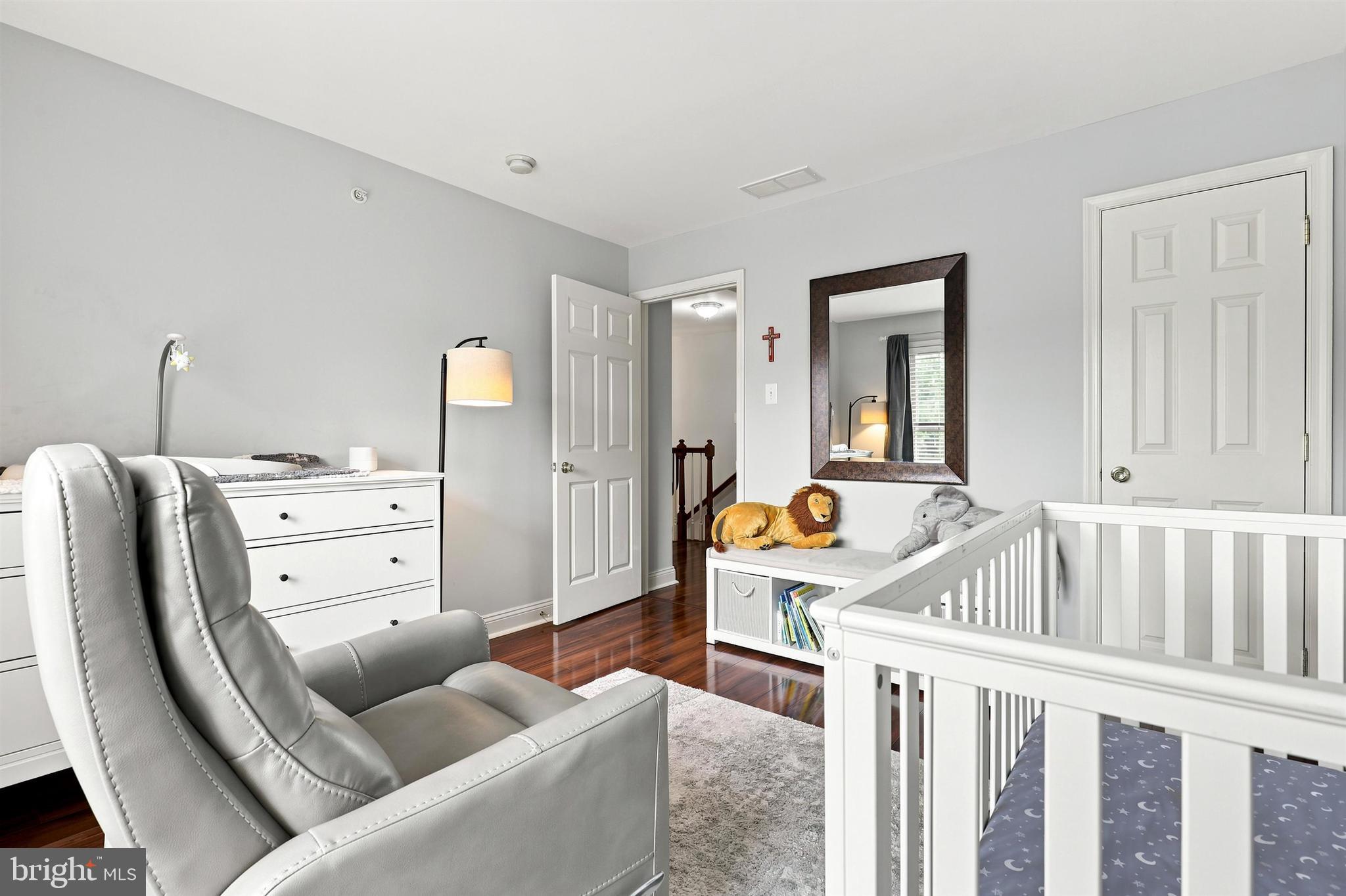 HILLCREST GLEN - Residential