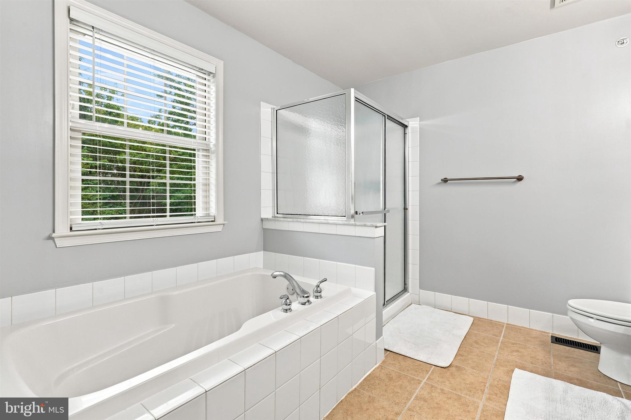 HILLCREST GLEN - Residential