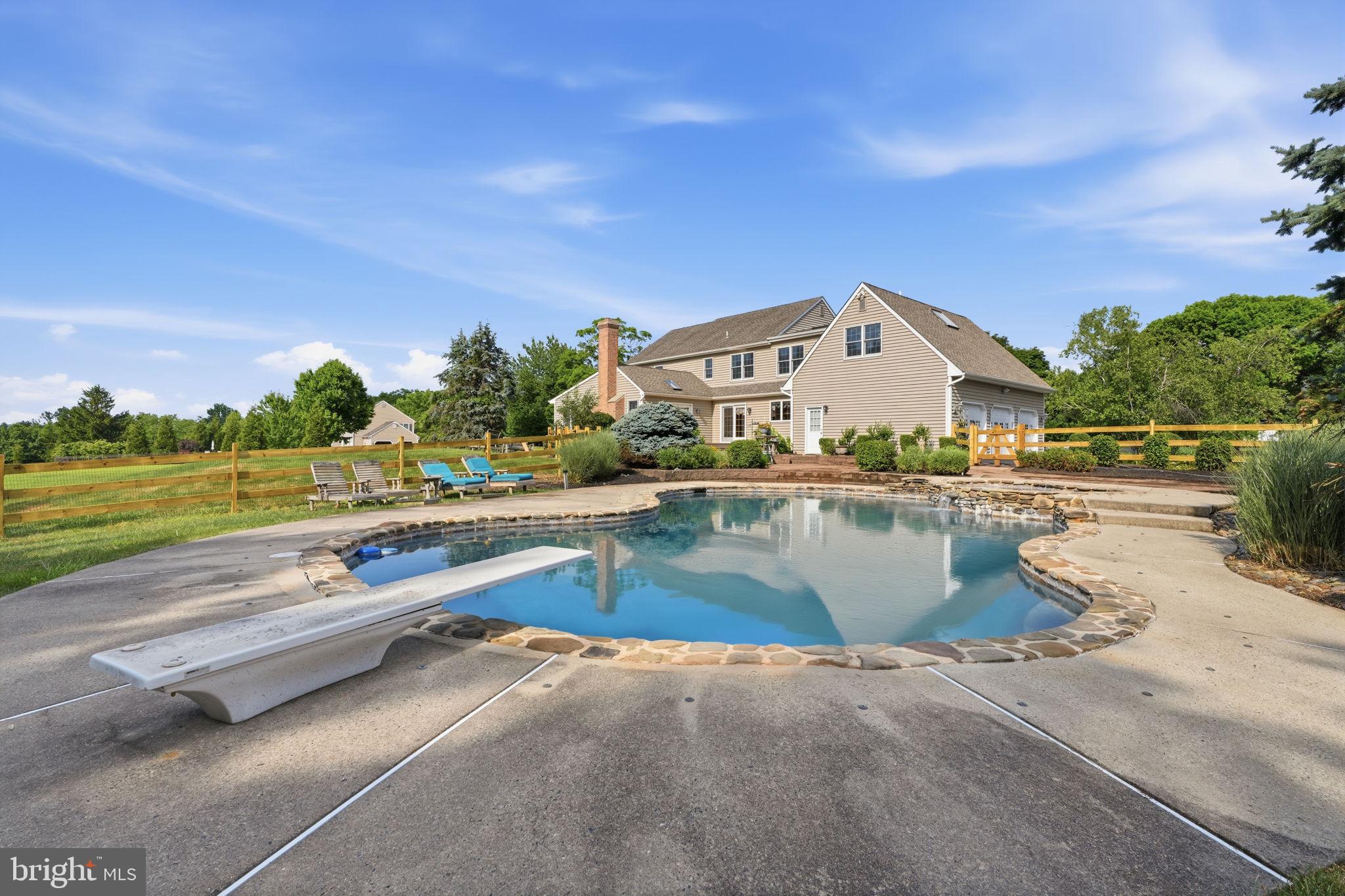 MILL POND - Residential