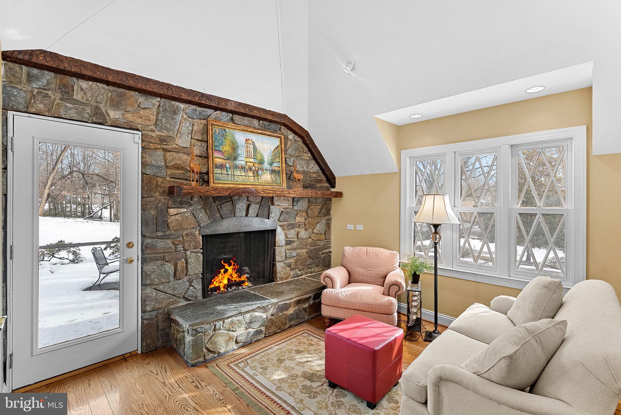 SENECA RIDGE - Residential
