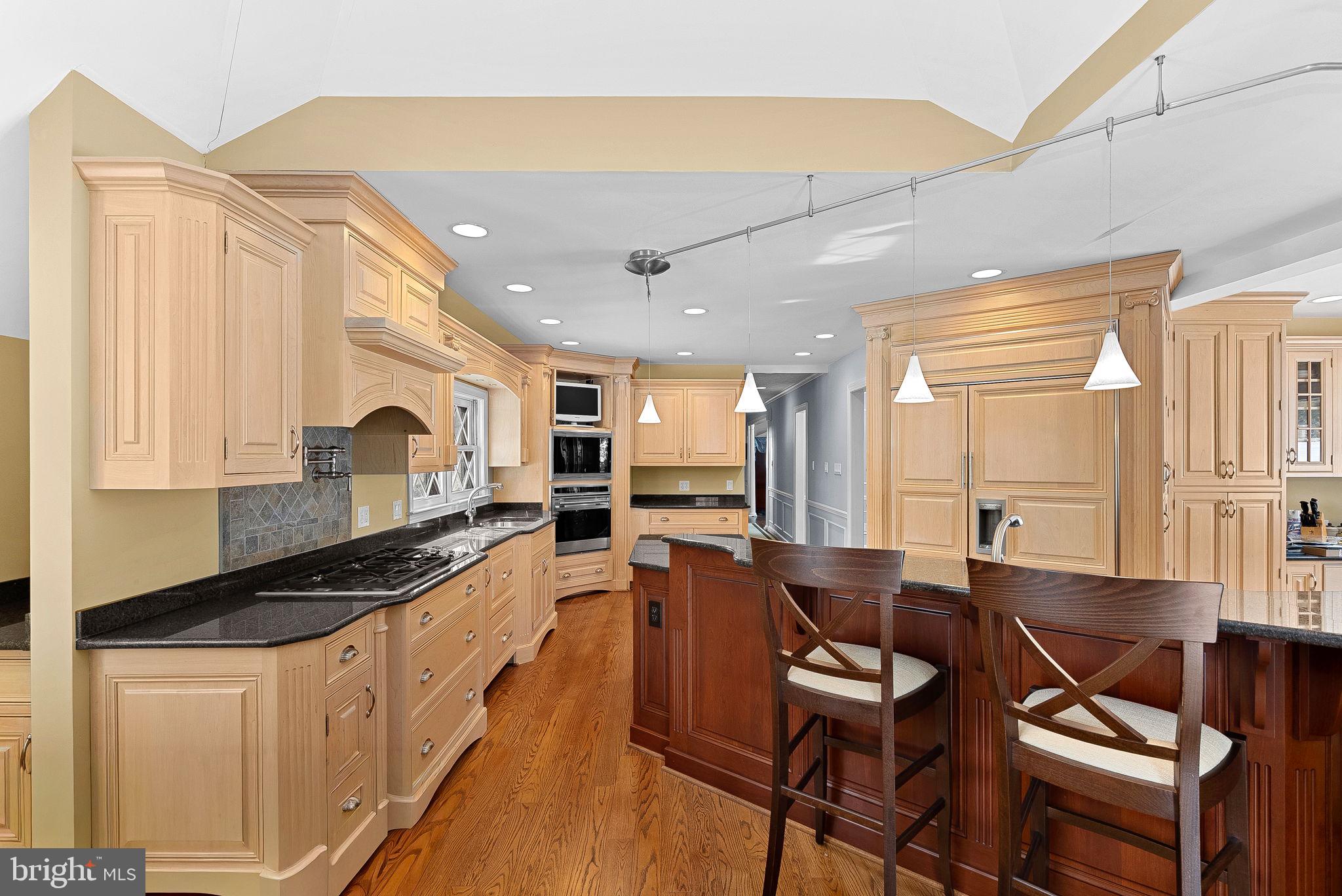 SENECA RIDGE - Residential