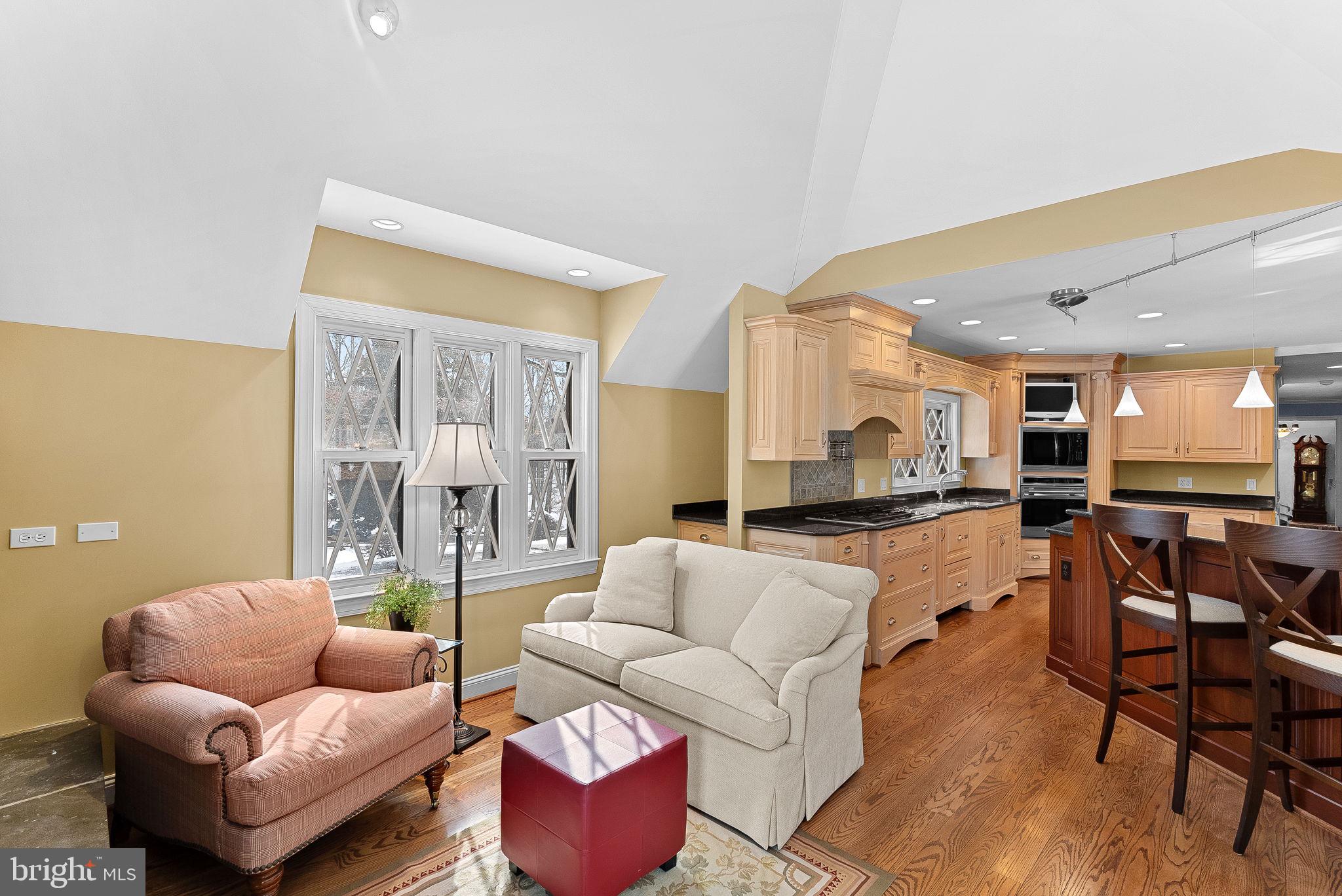 SENECA RIDGE - Residential