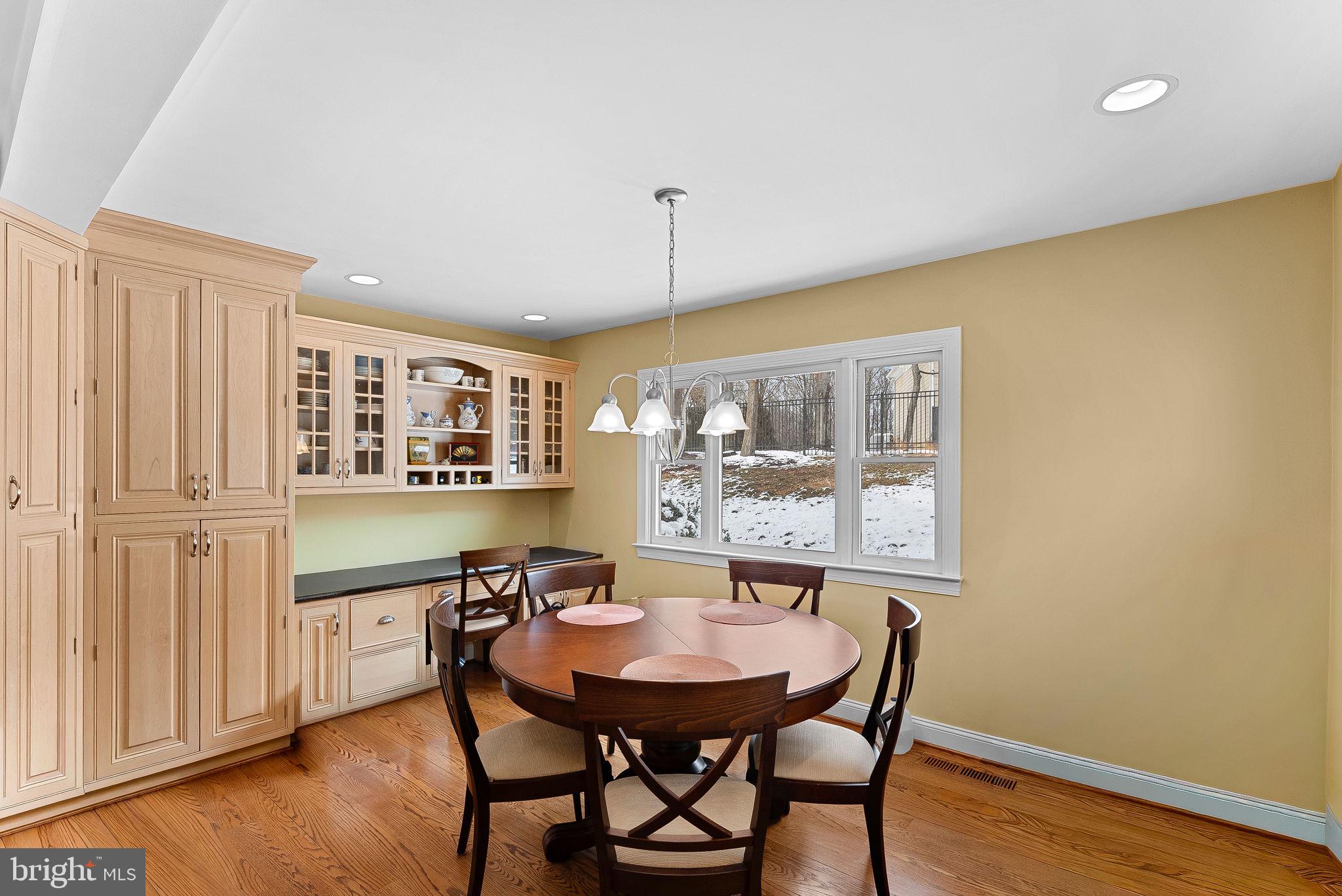 SENECA RIDGE - Residential