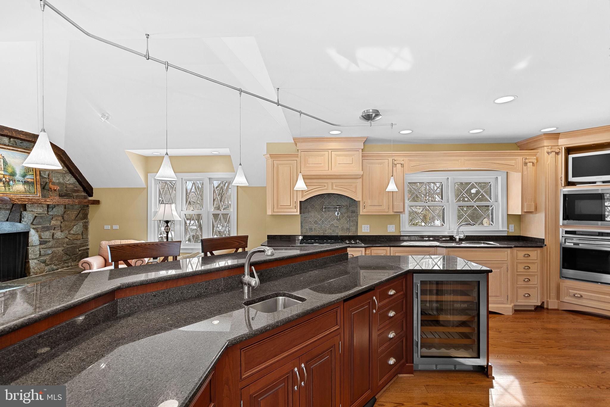 SENECA RIDGE - Residential