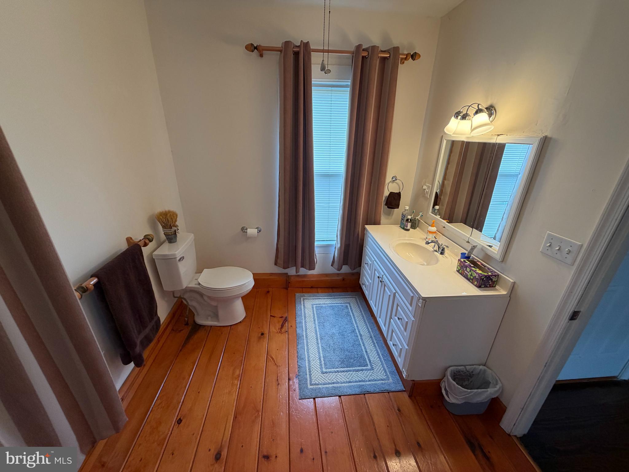 WEST SIDE - Residential