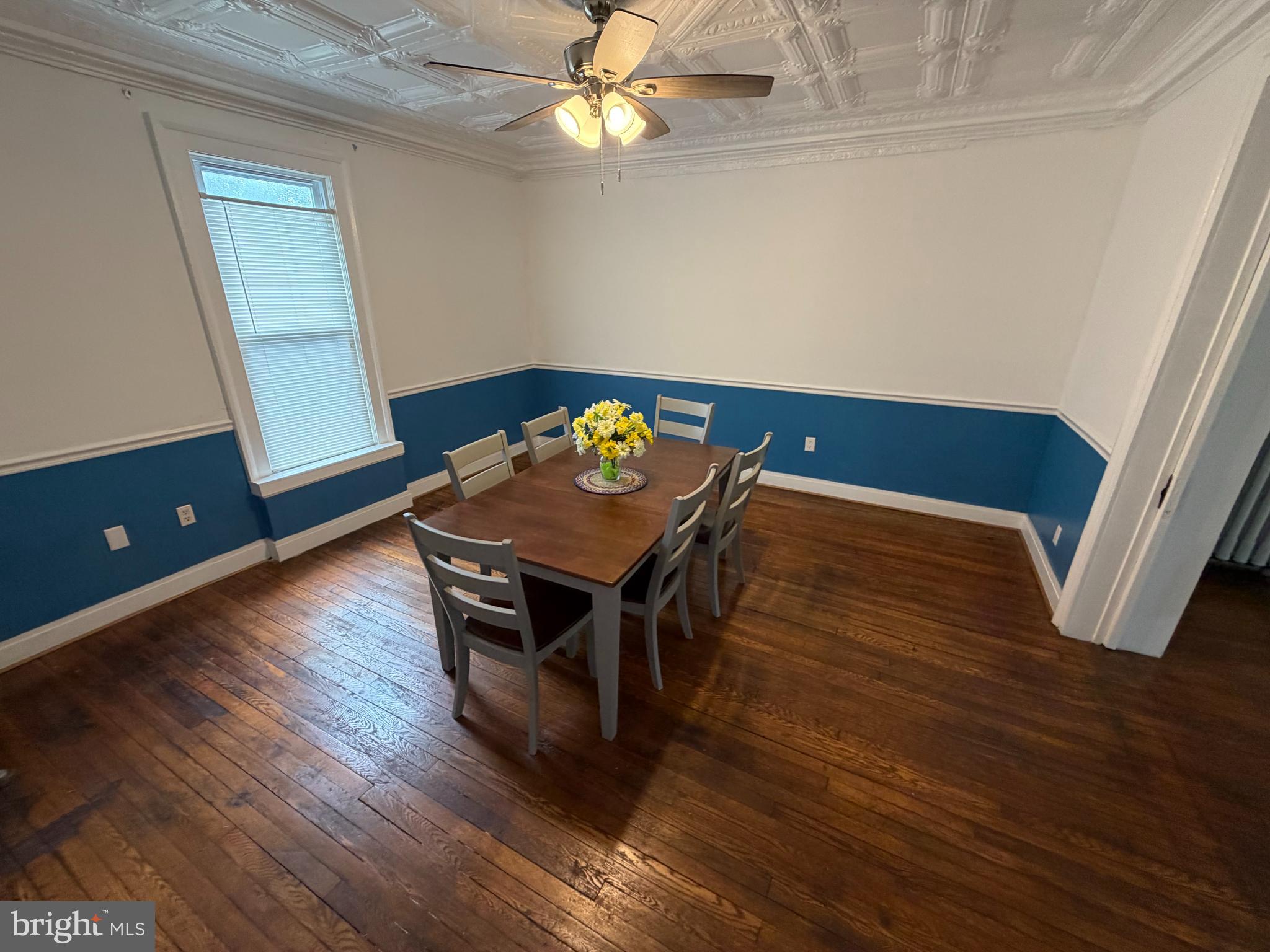 WEST SIDE - Residential