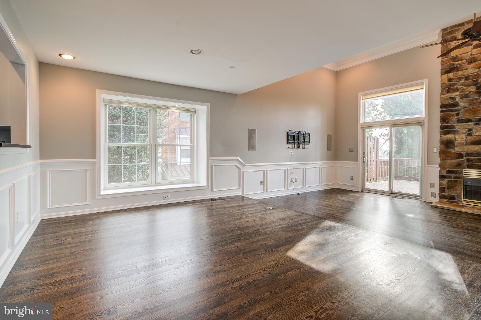 OLD GEORGETOWN VILLAGE - Residential Lease