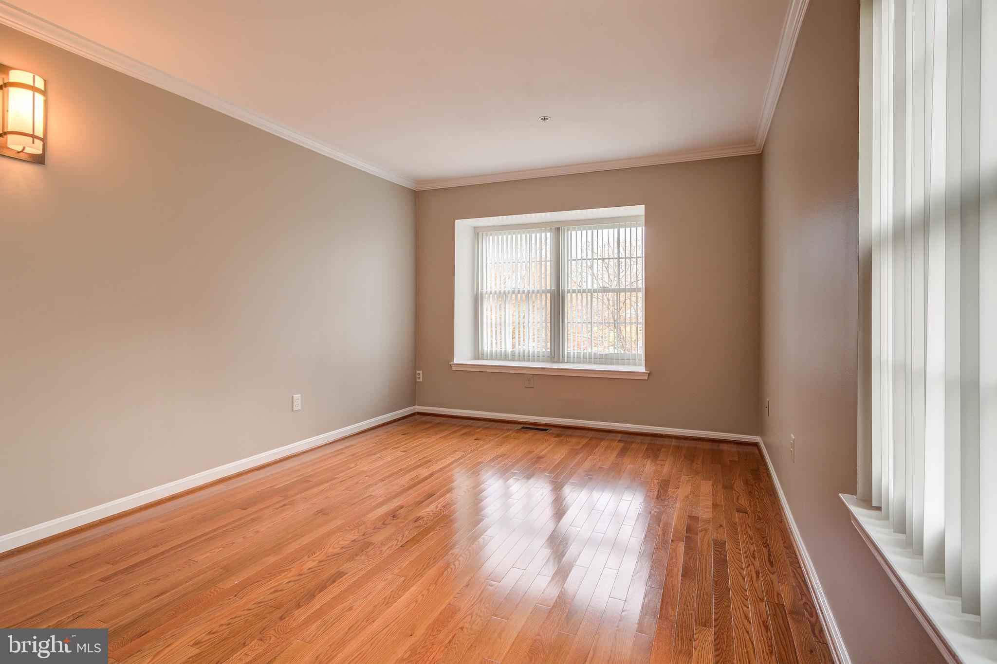 OLD GEORGETOWN VILLAGE - Residential Lease