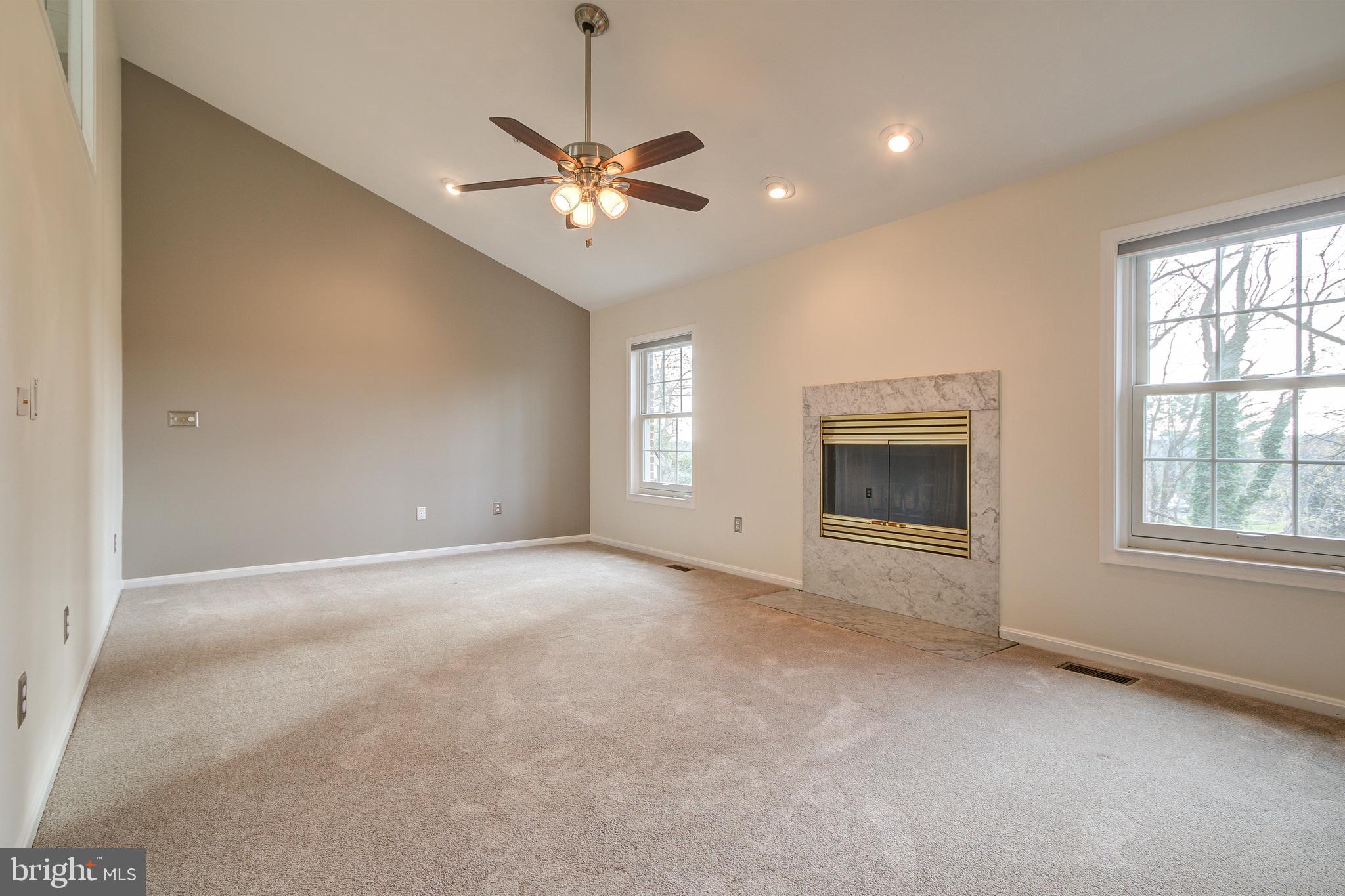 OLD GEORGETOWN VILLAGE - Residential Lease