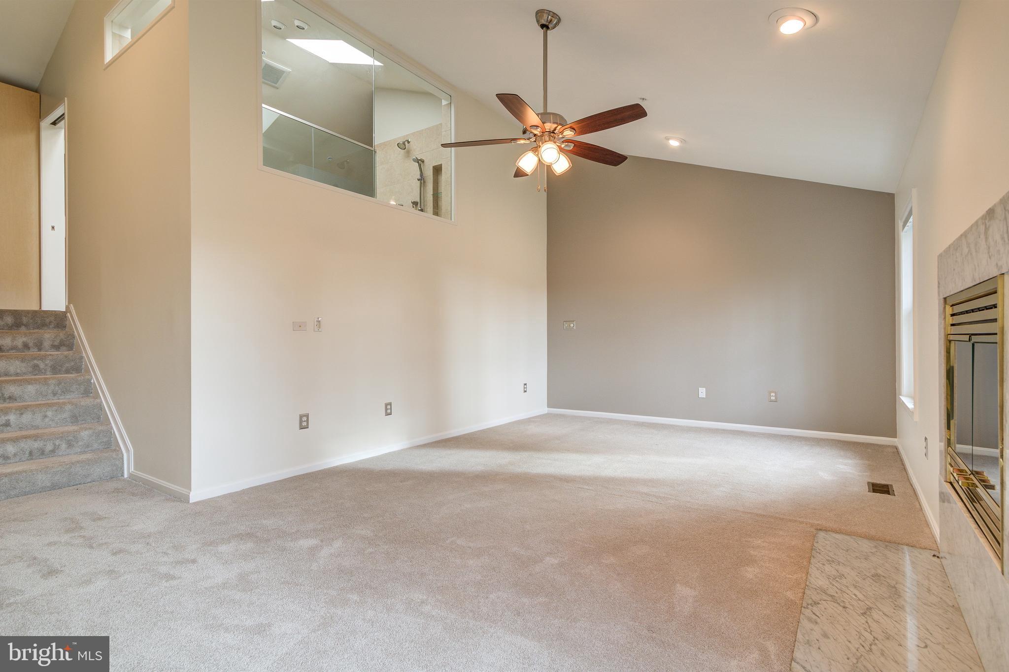 OLD GEORGETOWN VILLAGE - Residential Lease