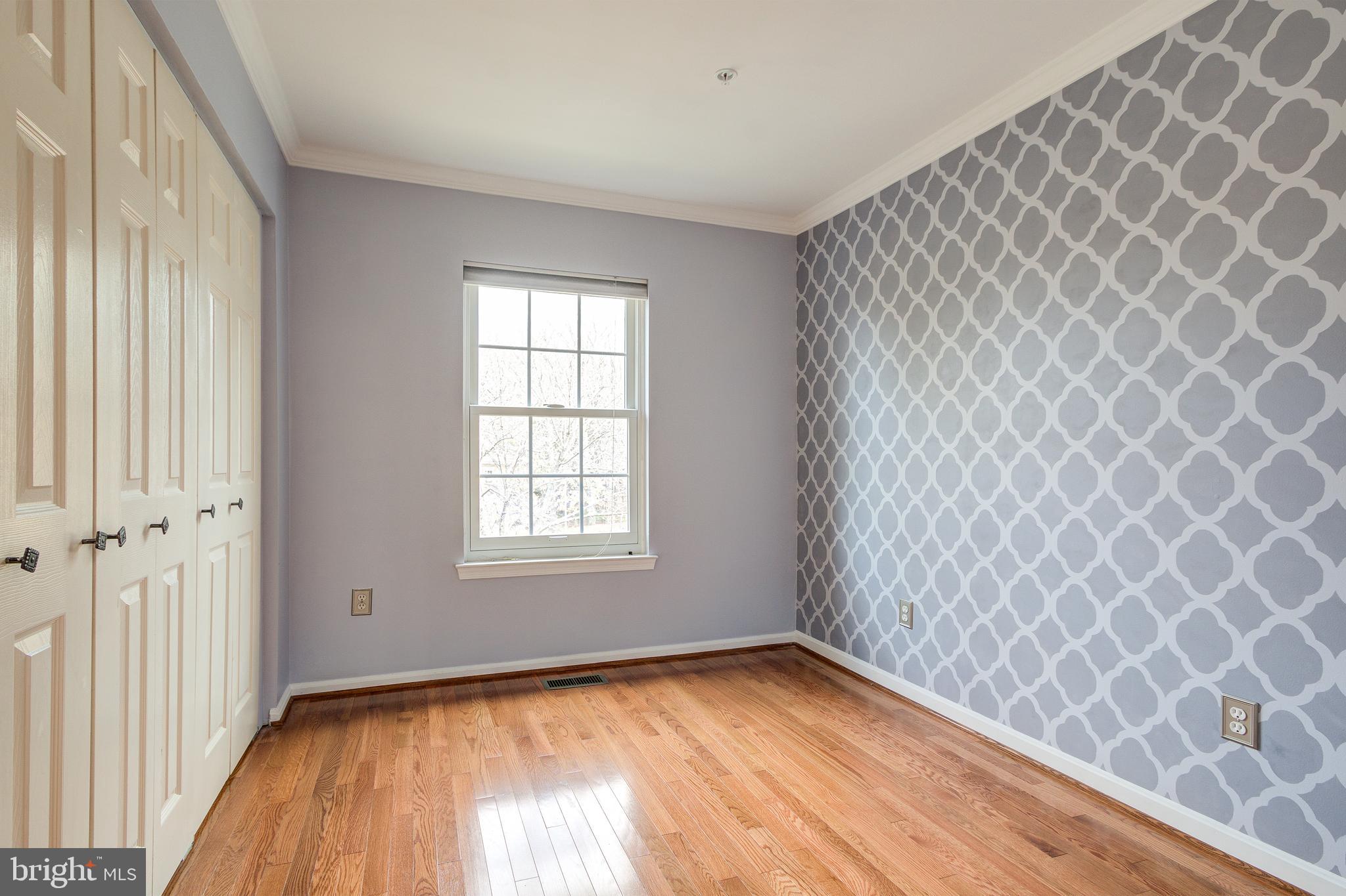 OLD GEORGETOWN VILLAGE - Residential Lease
