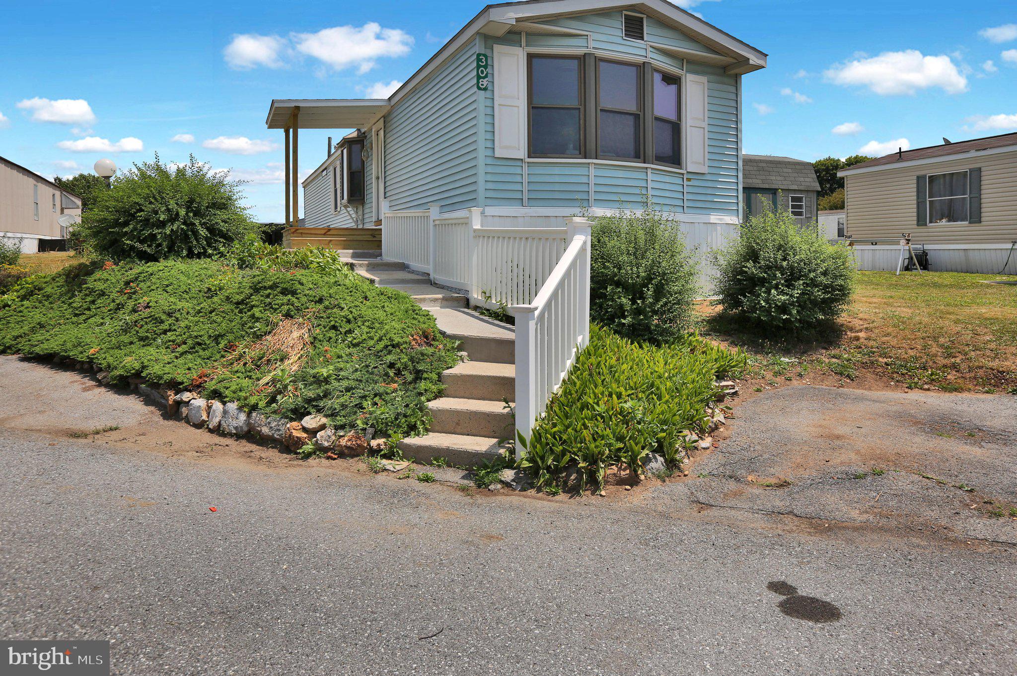 PALM CITY PARK - Residential