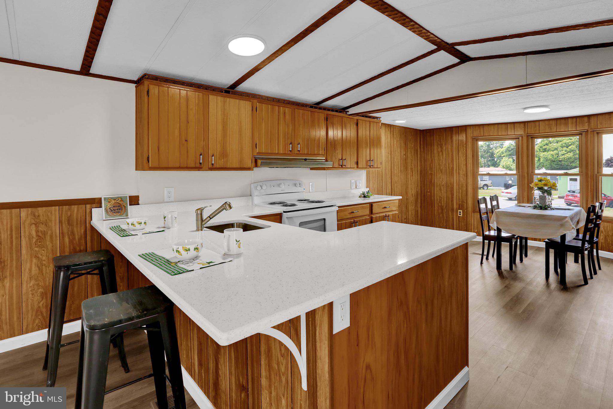 PALM CITY PARK - Residential