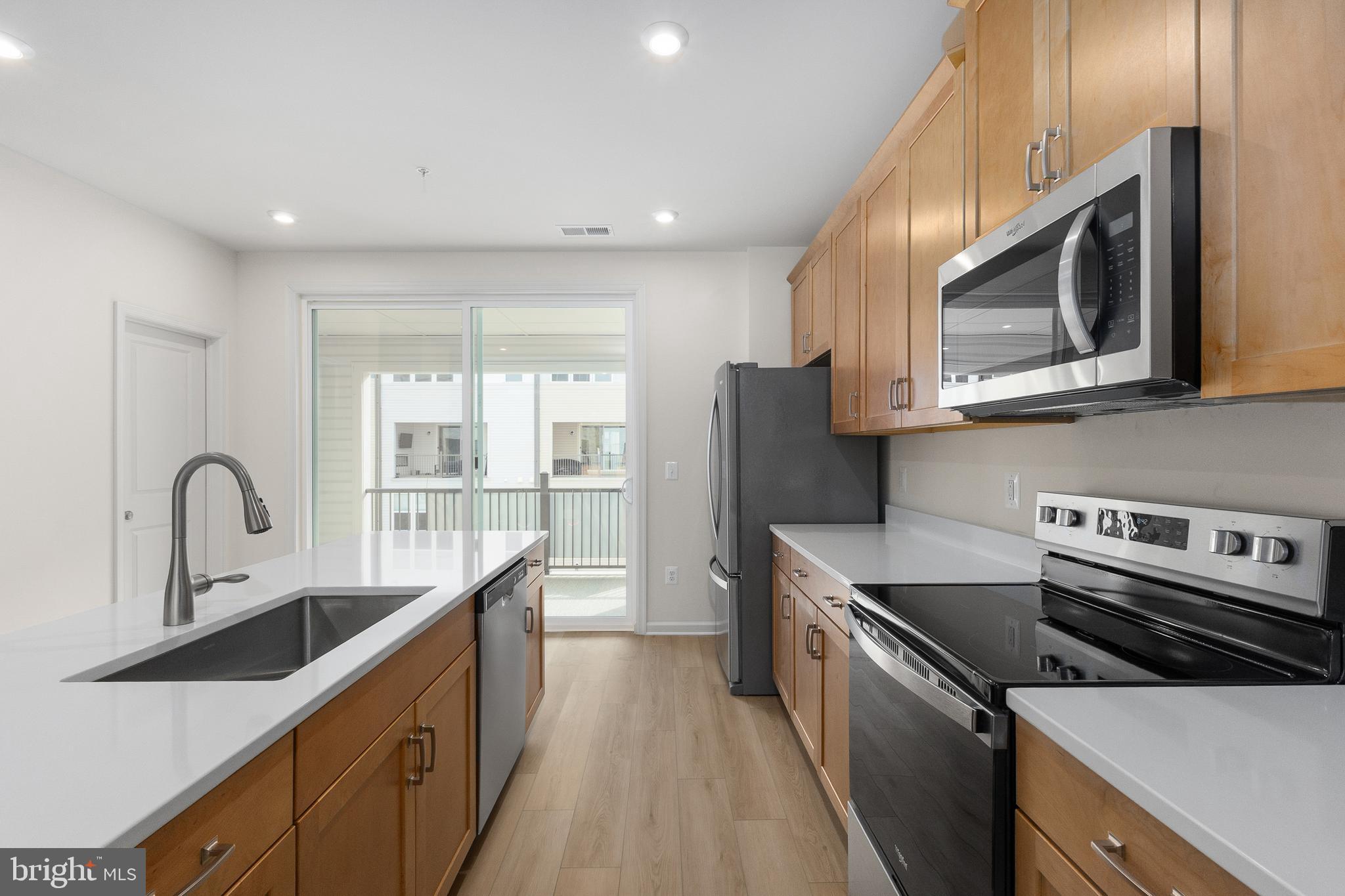 NEABSCO COMMONS - Residential