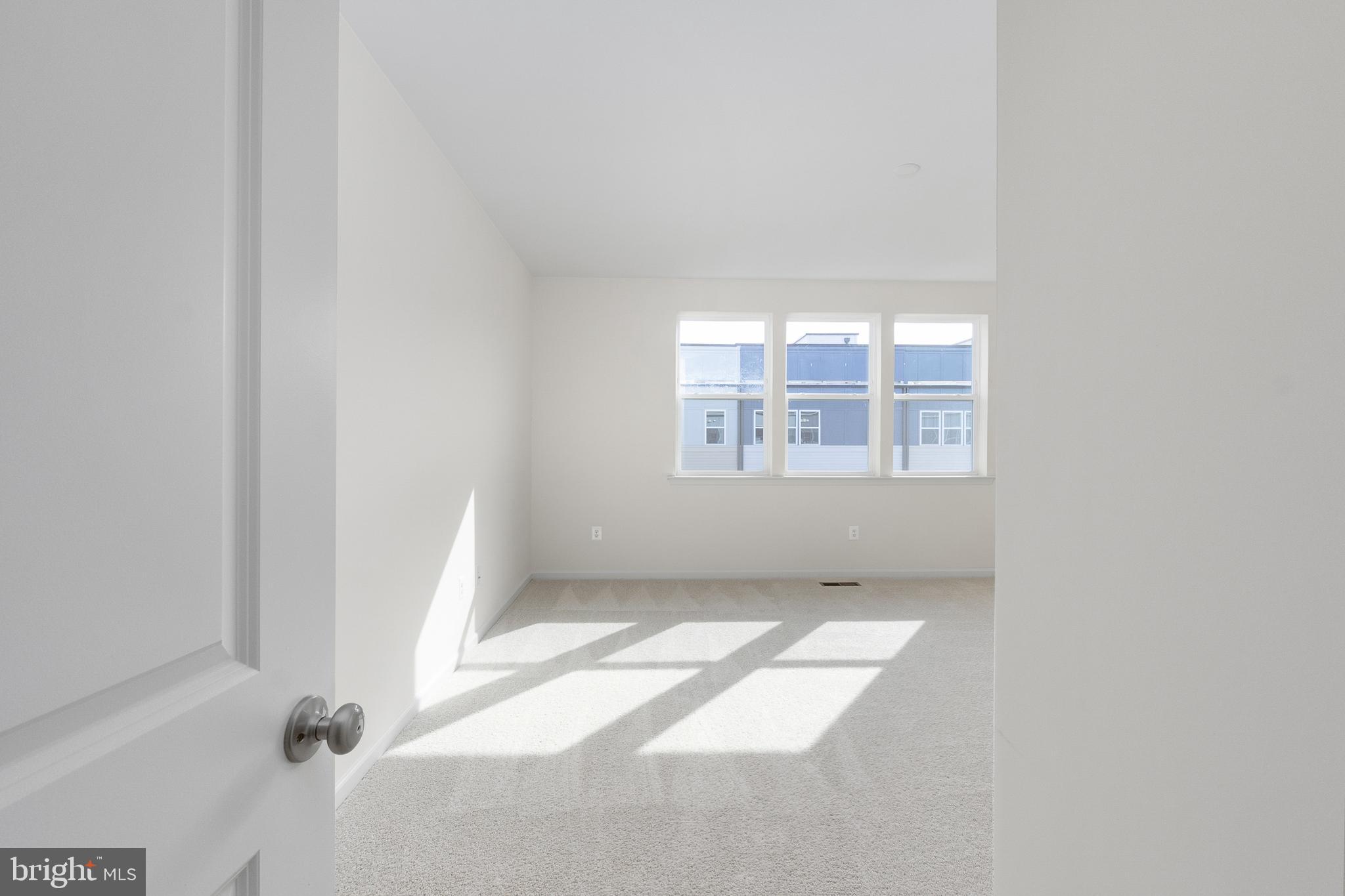 NEABSCO COMMONS - Residential