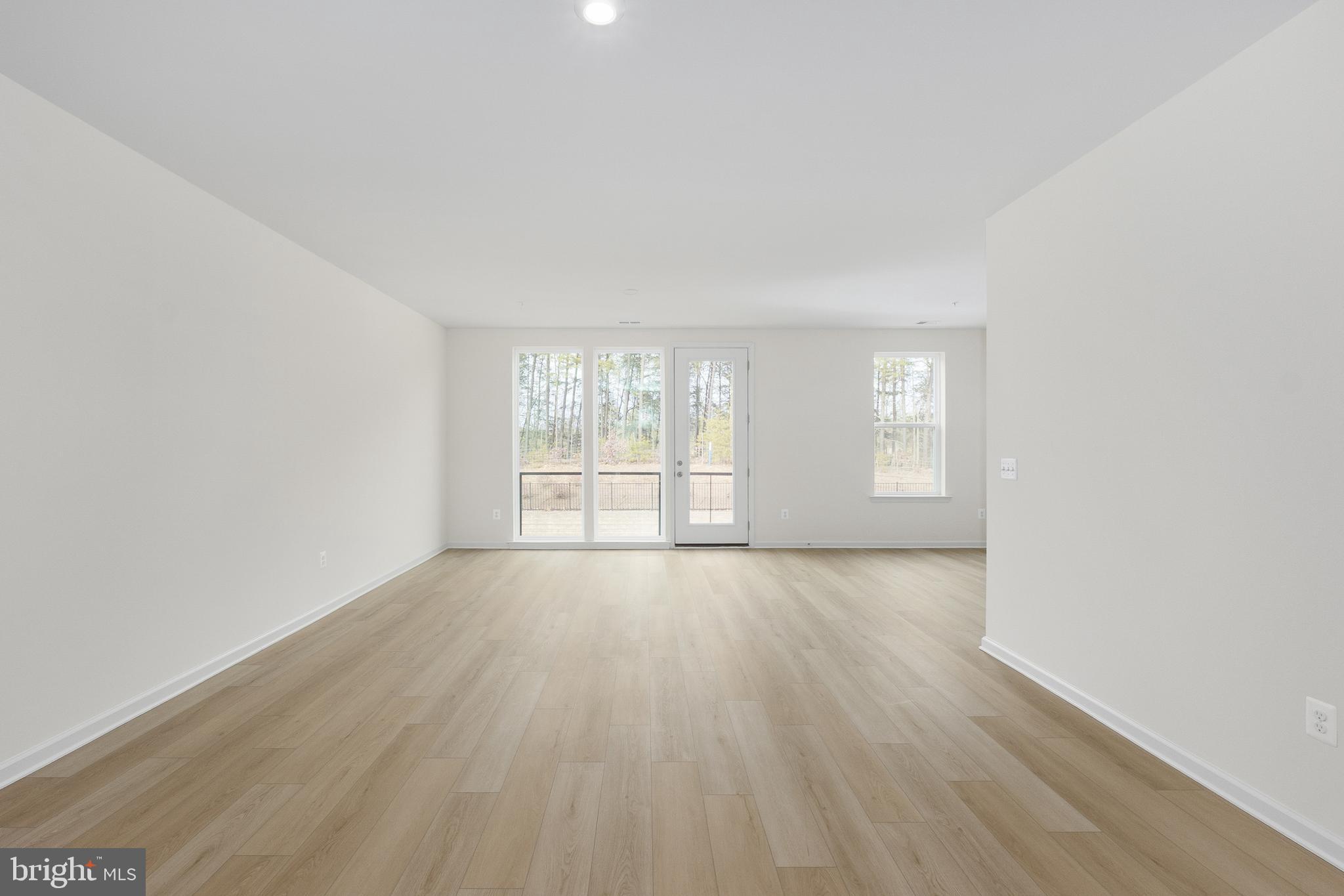 NEABSCO COMMONS - Residential