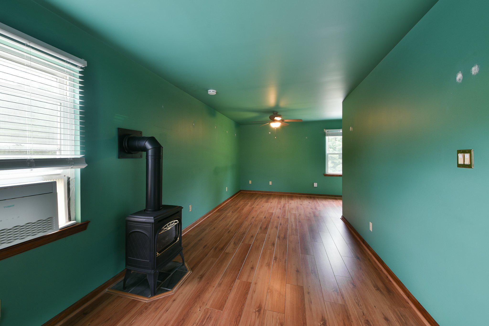 HARLEYSVILLE - Residential