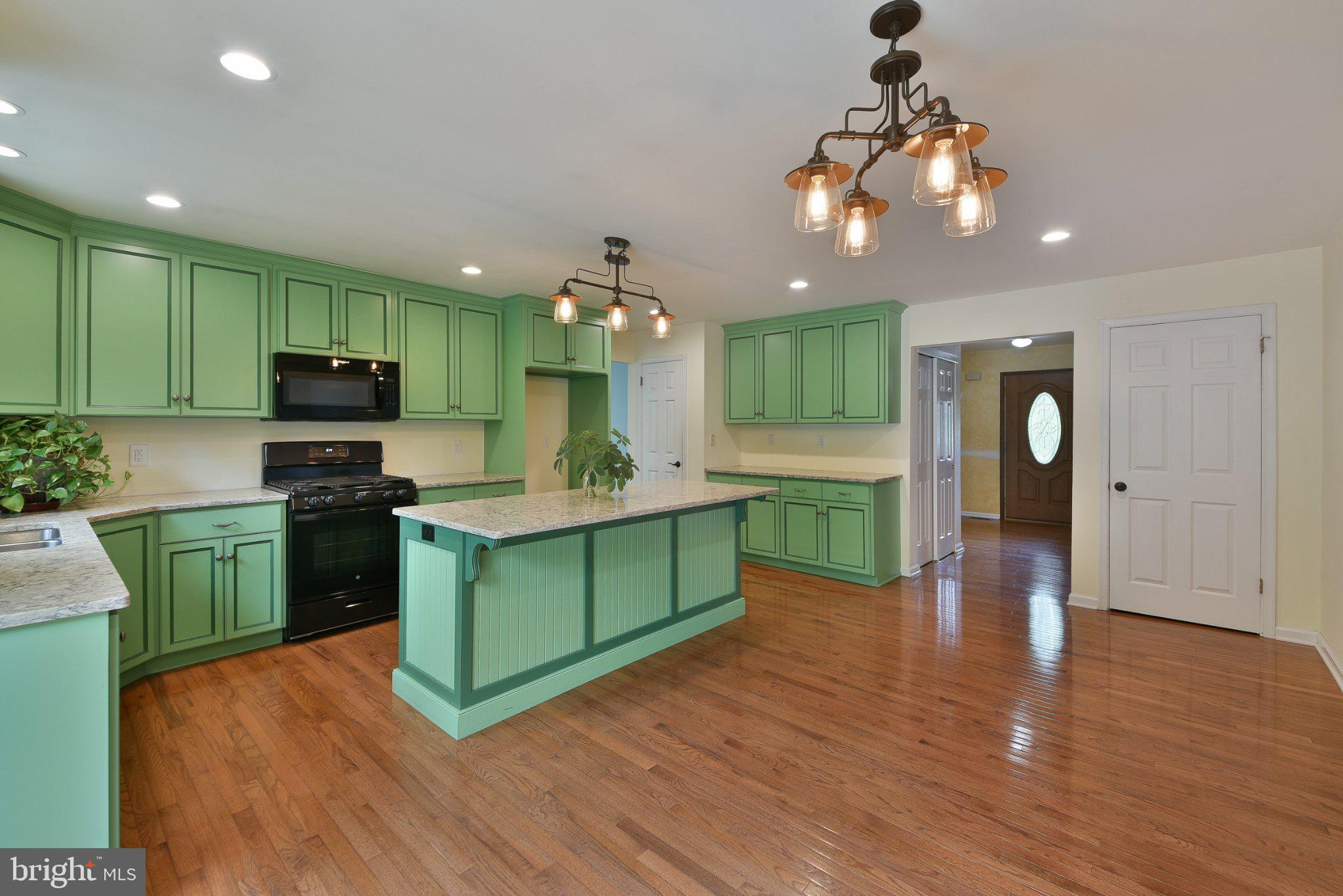 HARLEYSVILLE - Residential