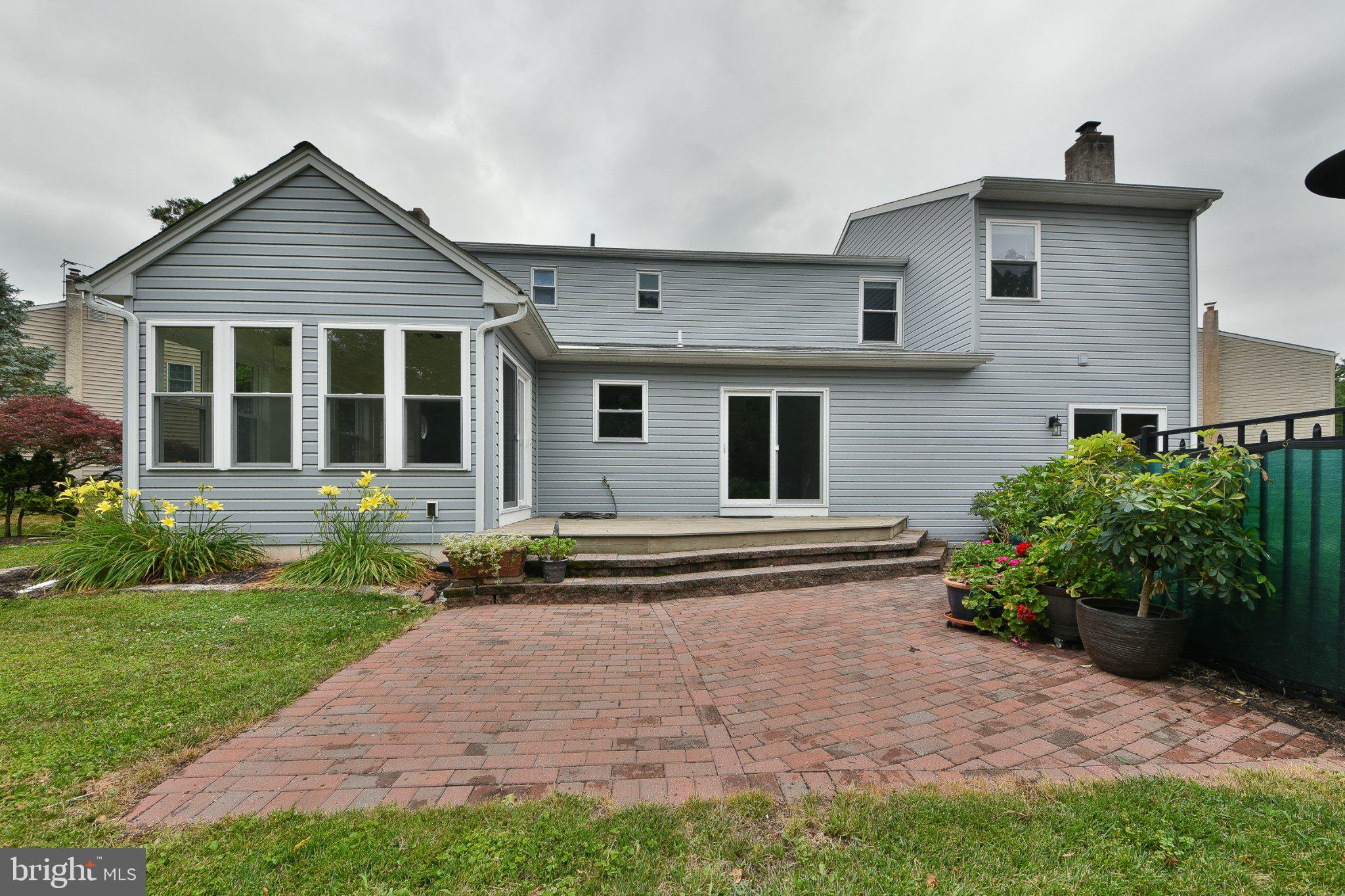HARLEYSVILLE - Residential