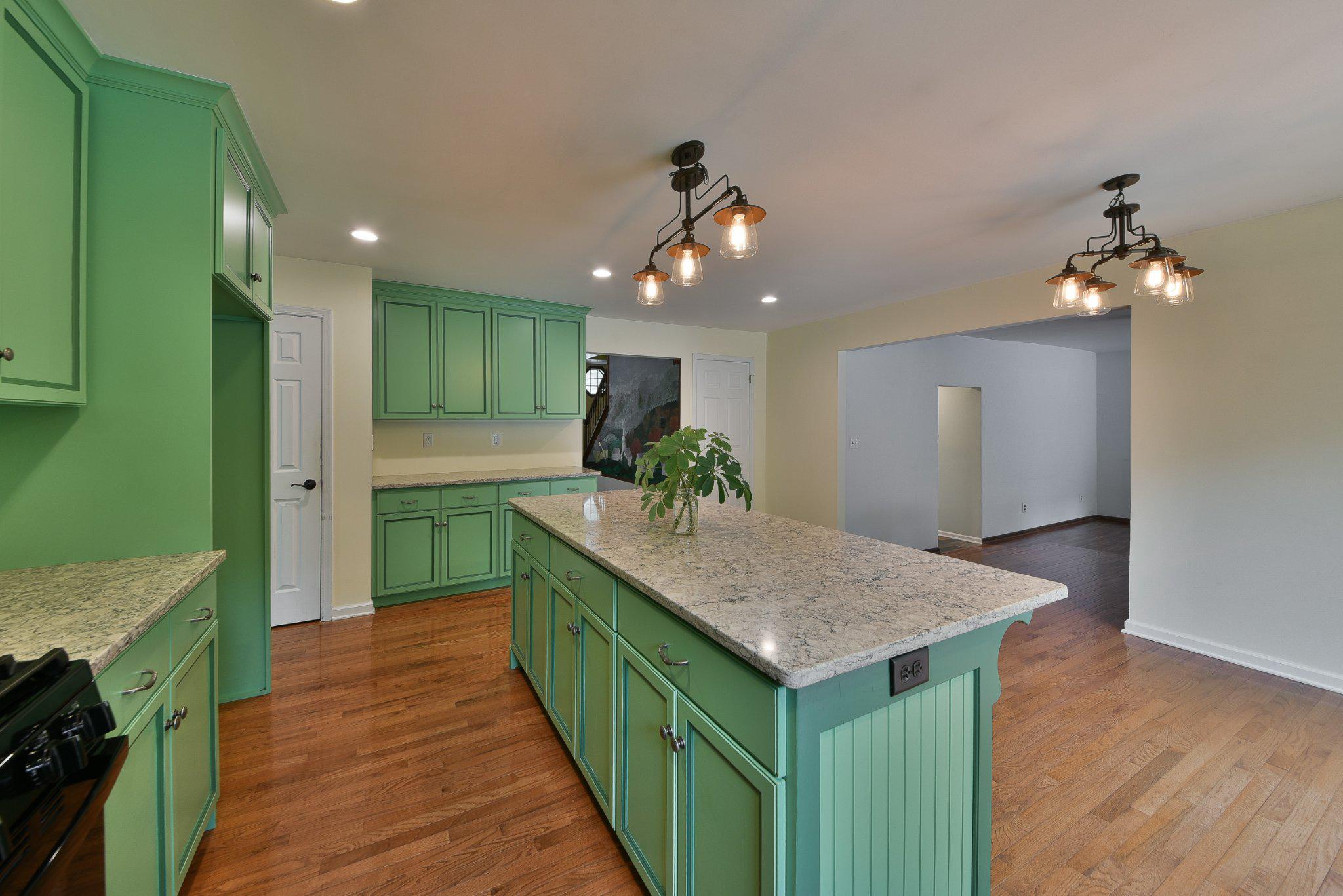 HARLEYSVILLE - Residential