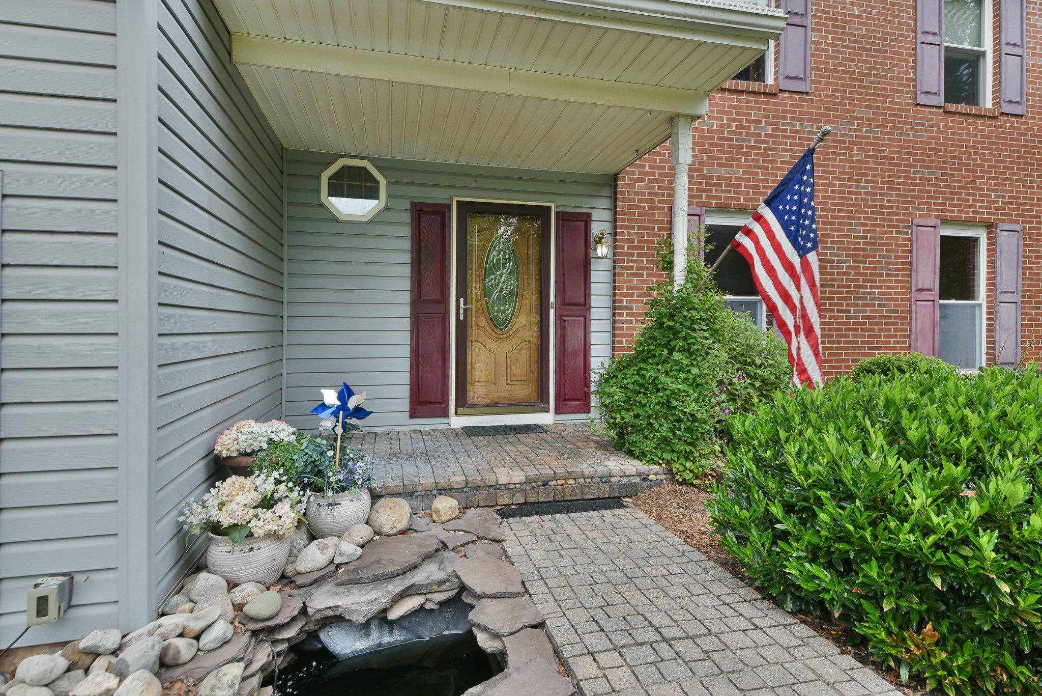 HARLEYSVILLE - Residential