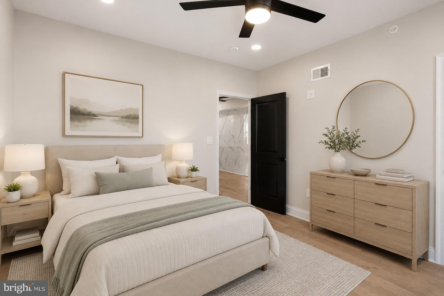QUEEN VILLAGE - Residential