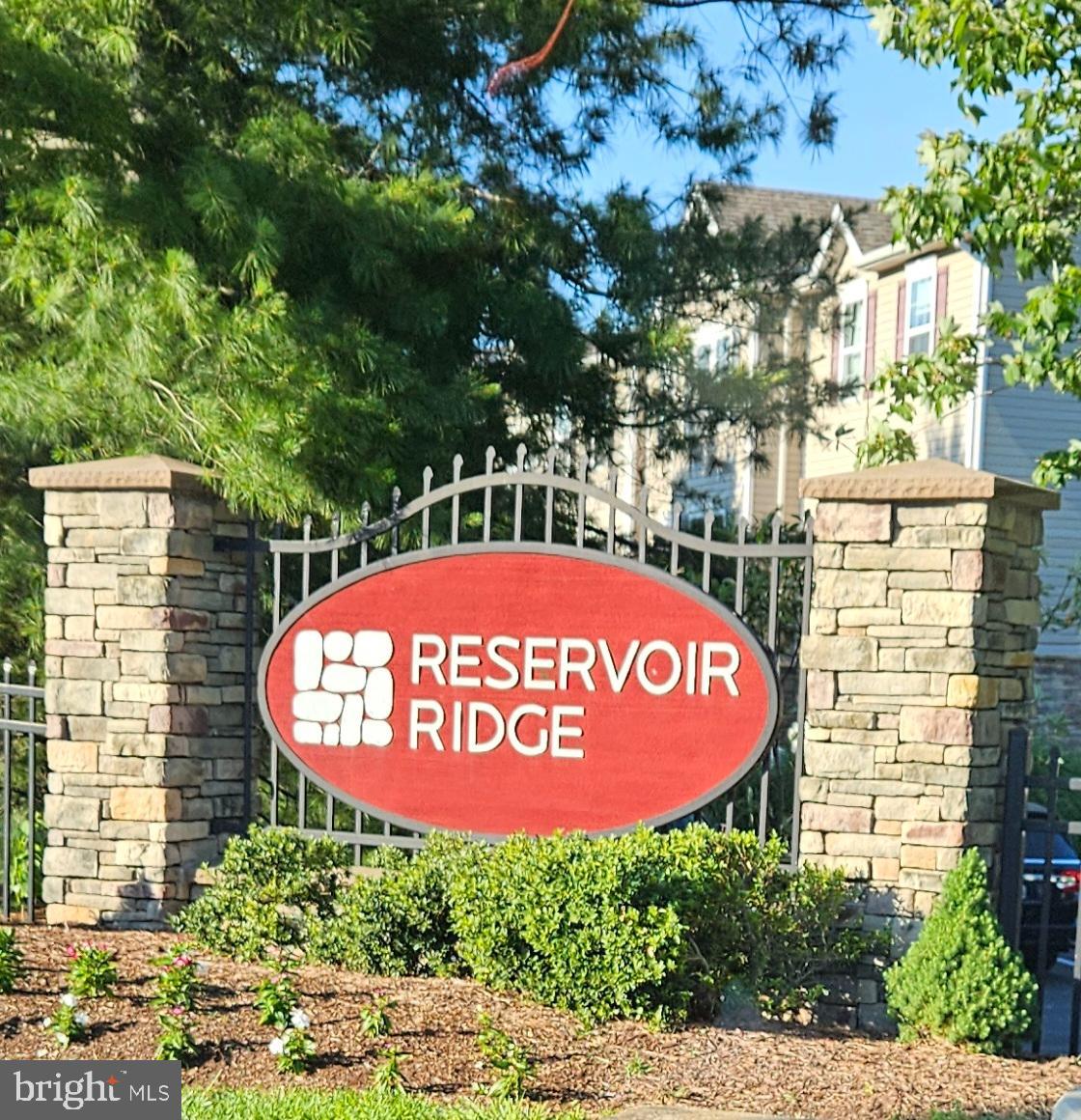 RESERVOIR RIDGE - Residential