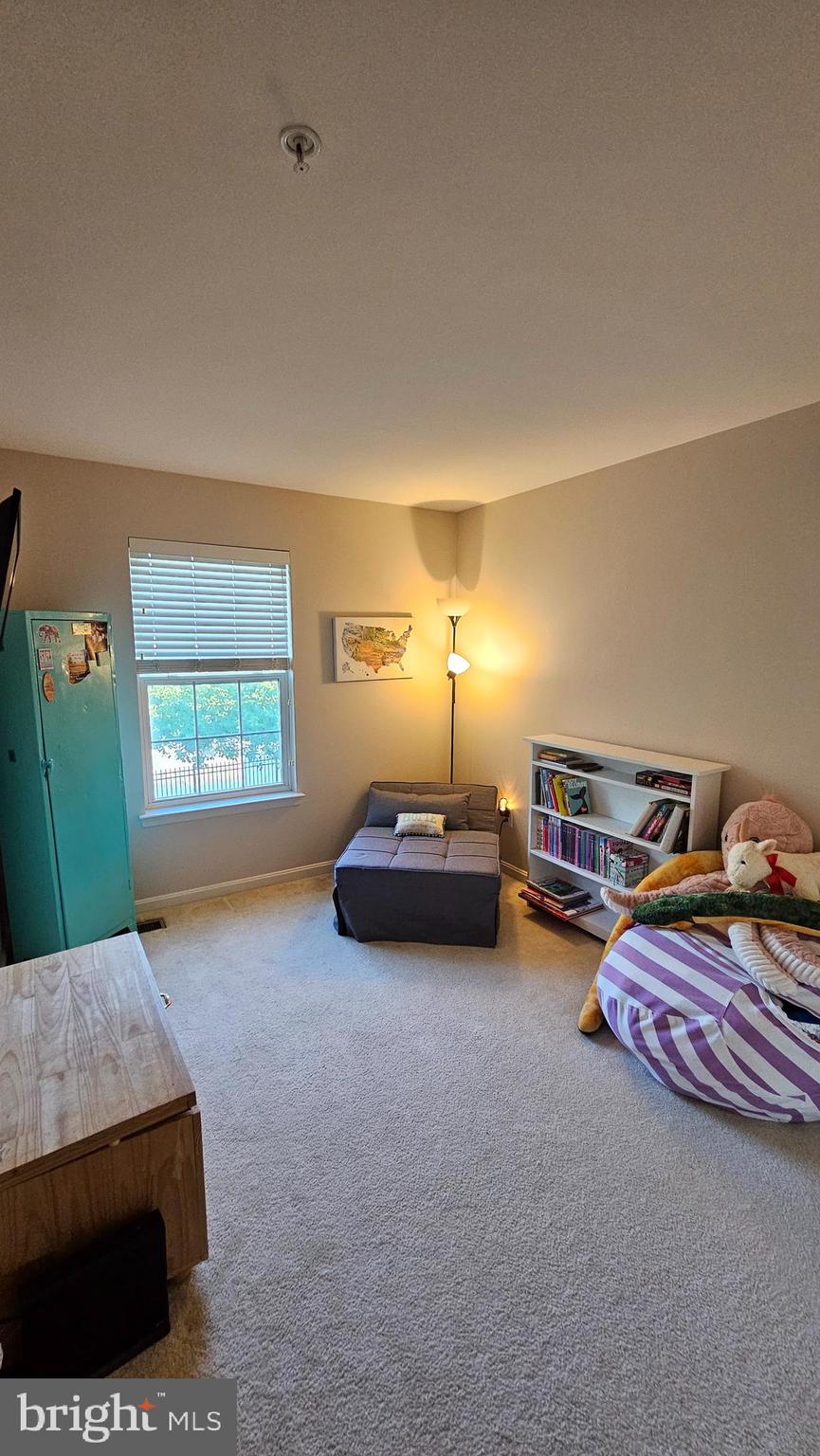 RESERVOIR RIDGE - Residential