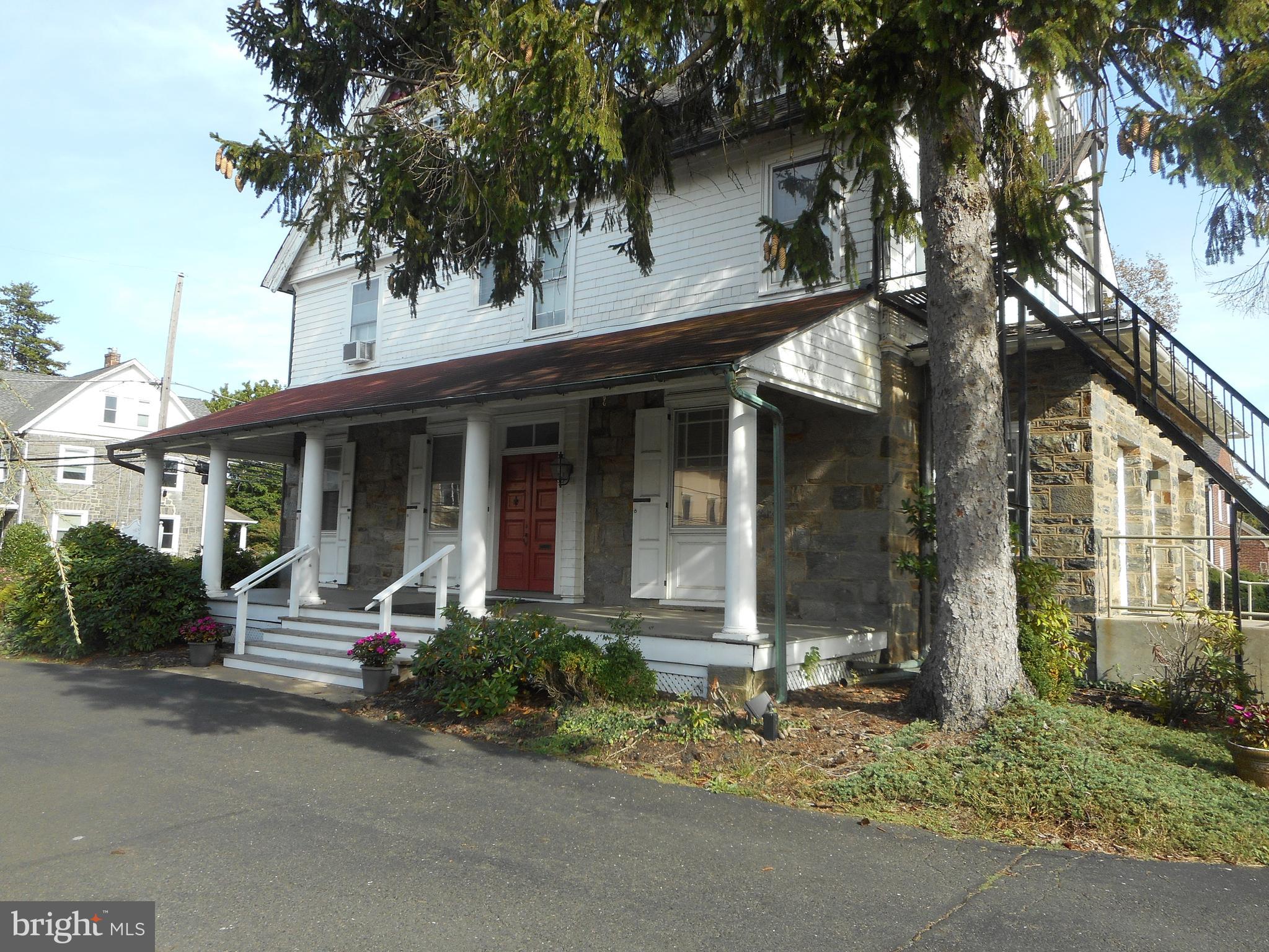 ABINGTON - Commercial Sale