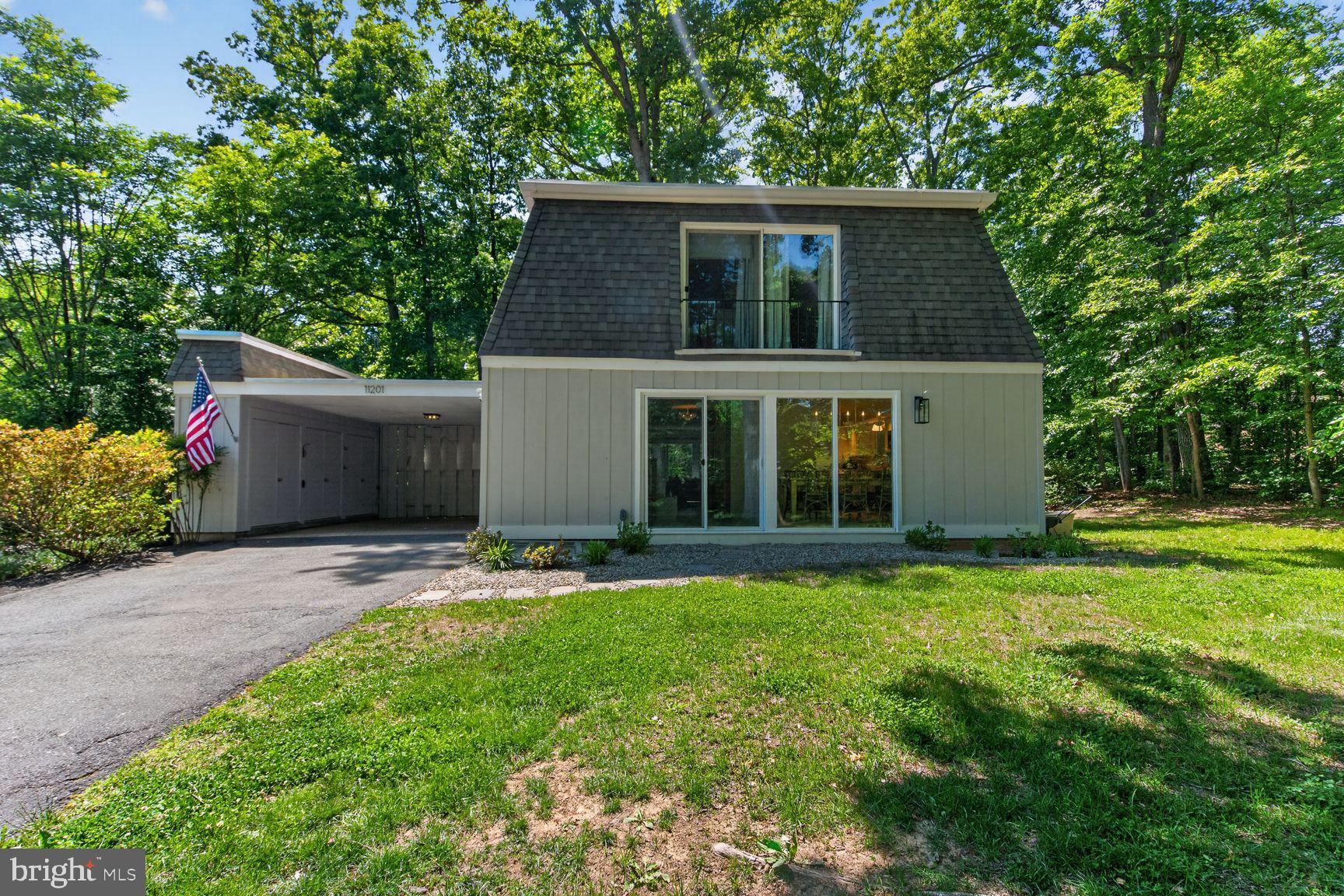 RESTON - Residential