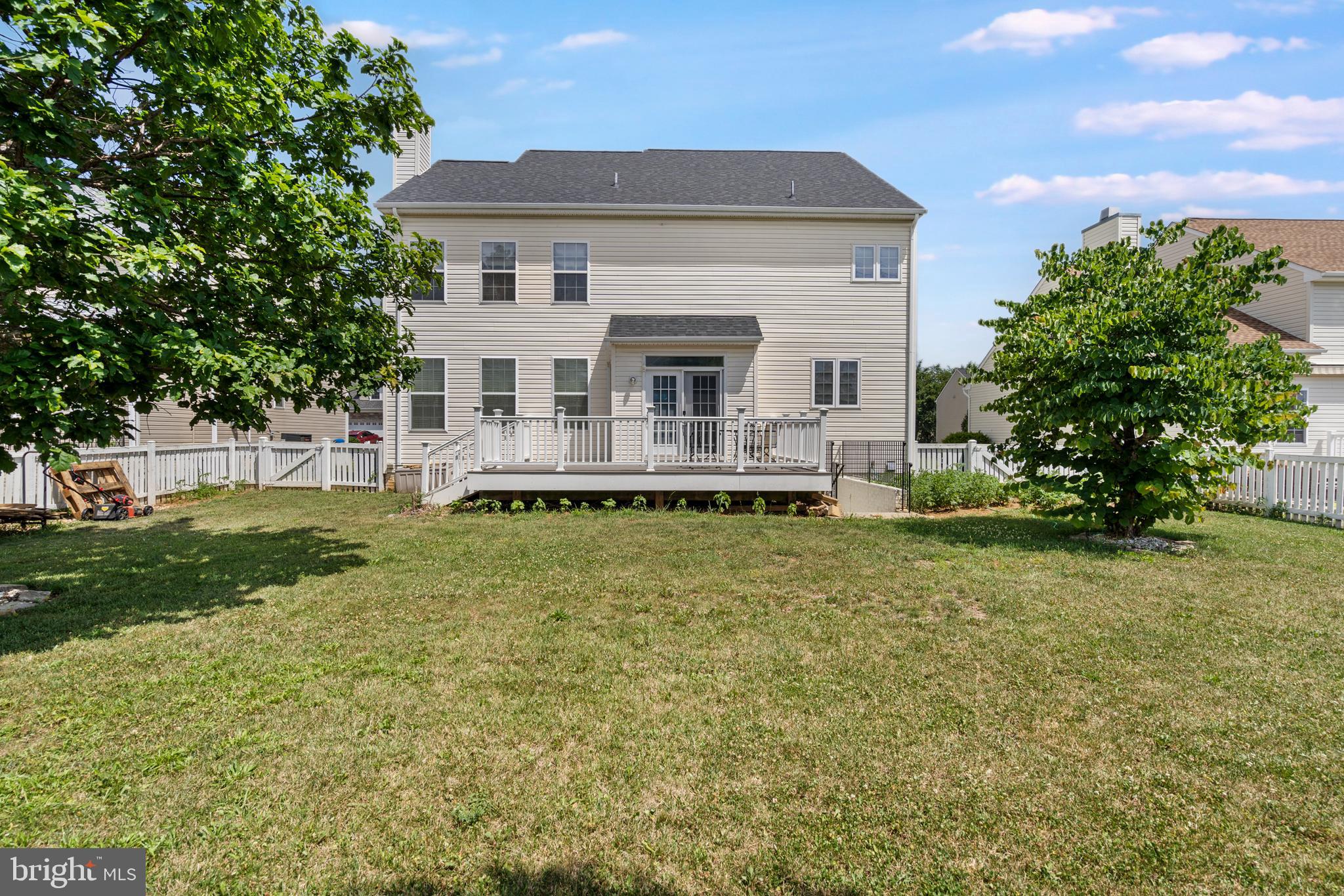 SPRUCE HILL NORTH - Residential