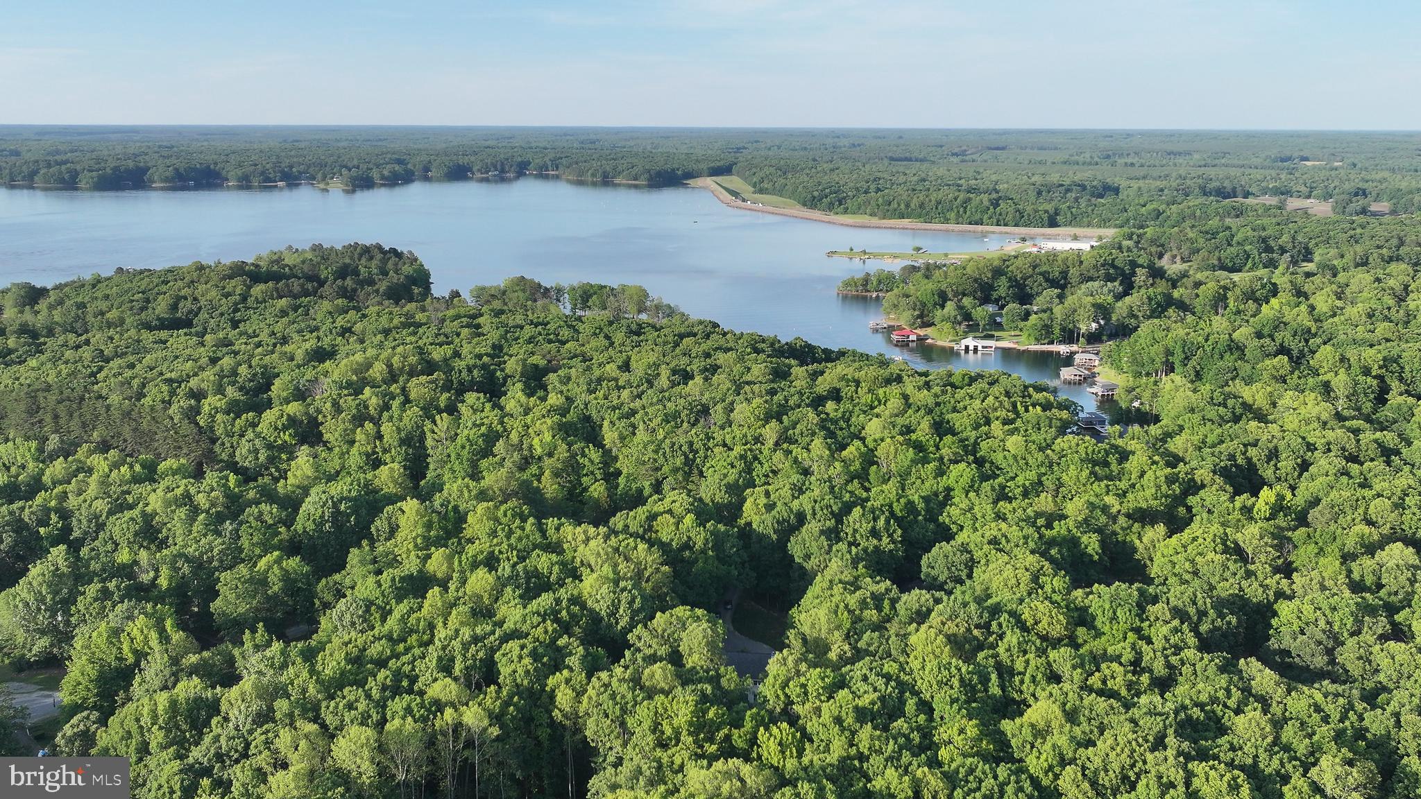 MOOREFIELDS LANDING - Residential