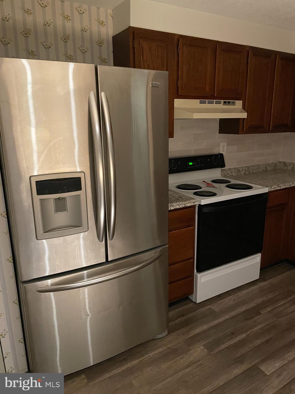 CHESTERFIELD - Residential Lease