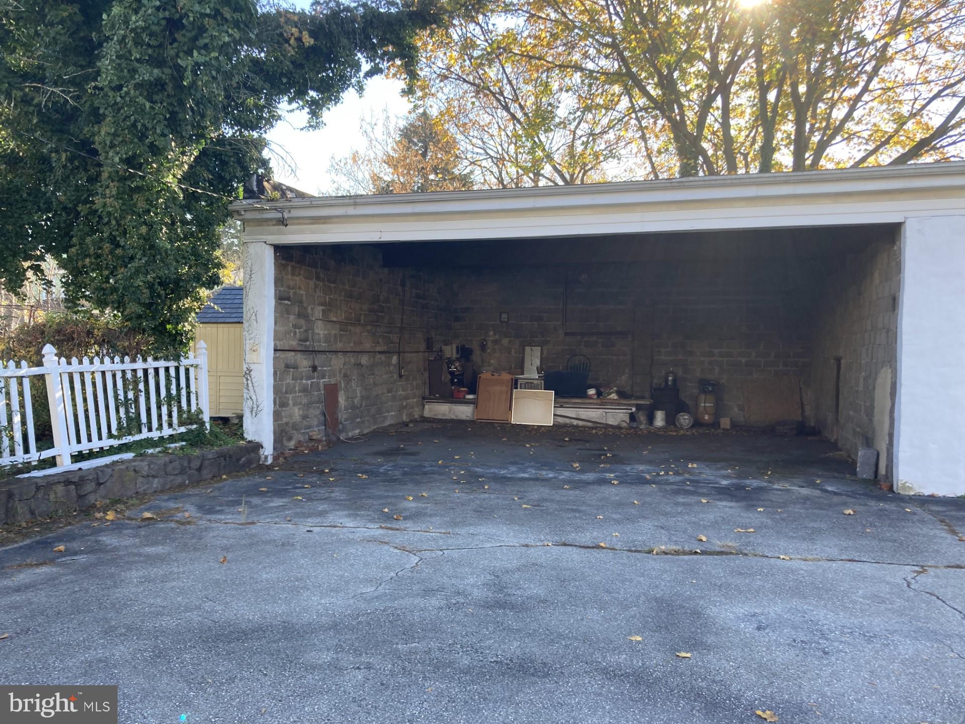ARDMORE - Residential Lease