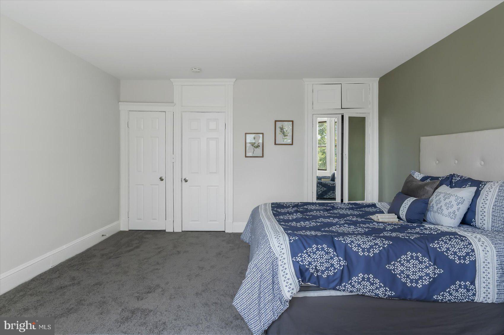 LOYOLA - NOTRE DAME - Residential Lease