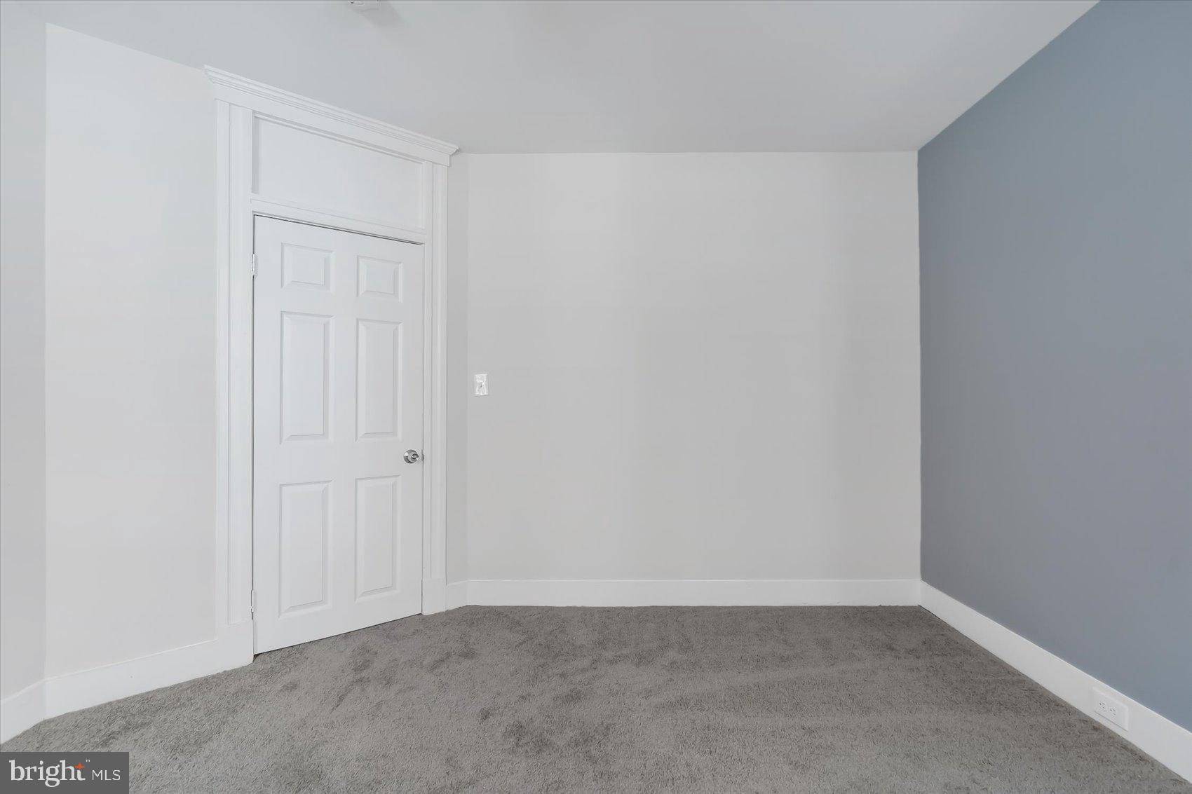 LOYOLA - NOTRE DAME - Residential Lease