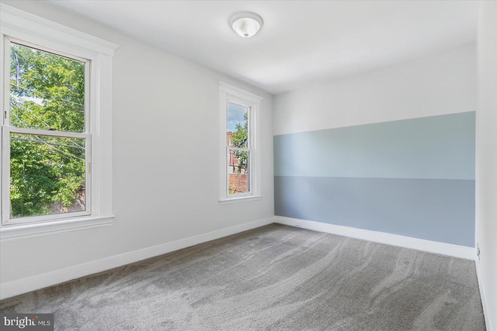 LOYOLA - NOTRE DAME - Residential Lease
