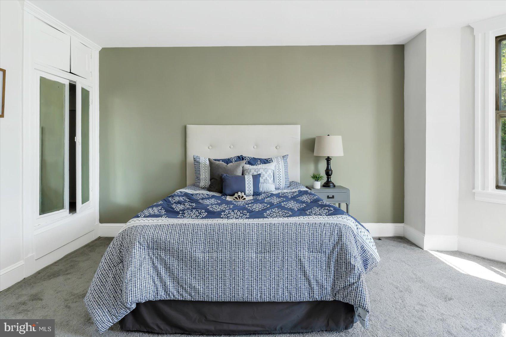 LOYOLA - NOTRE DAME - Residential Lease