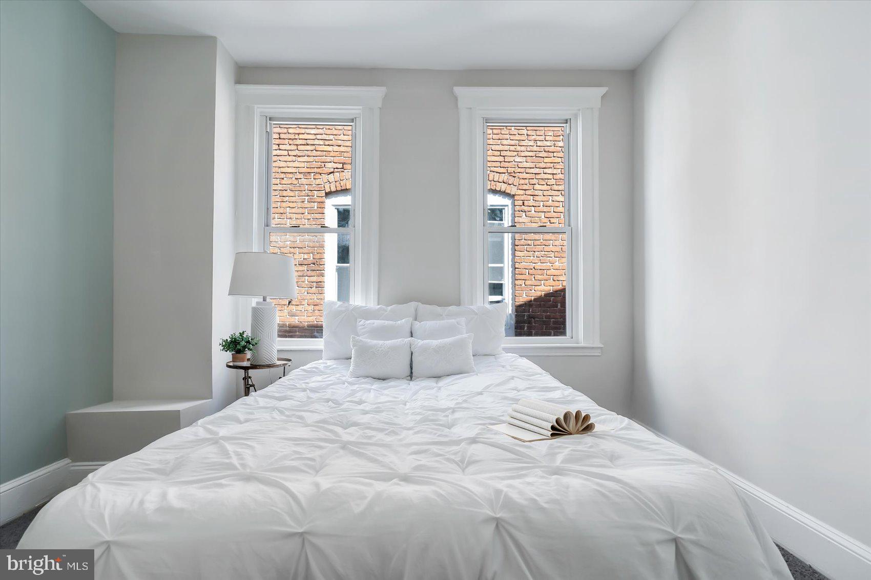 LOYOLA - NOTRE DAME - Residential Lease
