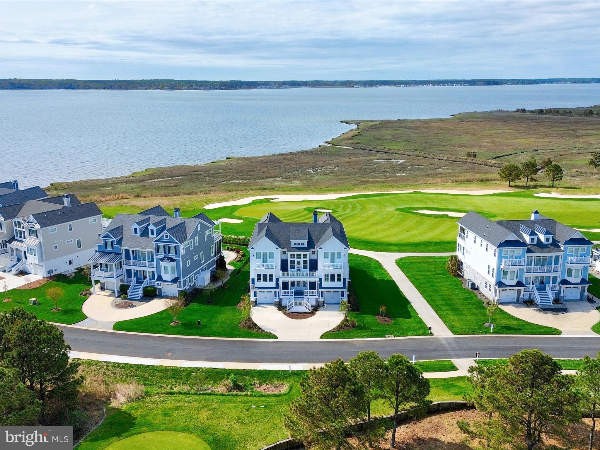 PENINSULA - Residential