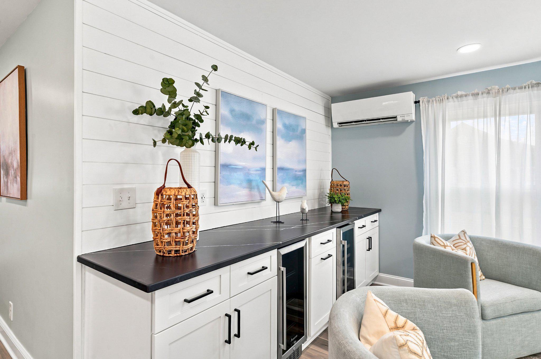 EDGEWATER BEACH - Residential