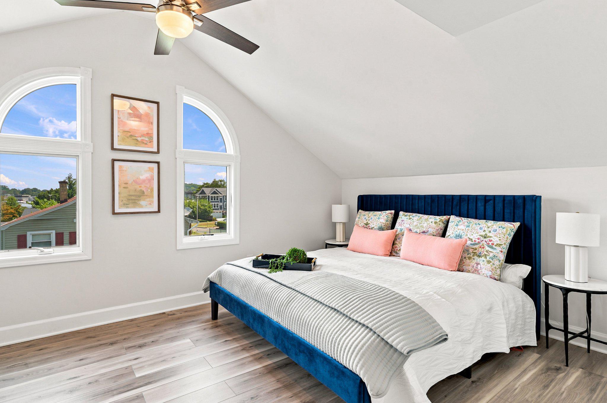 EDGEWATER BEACH - Residential