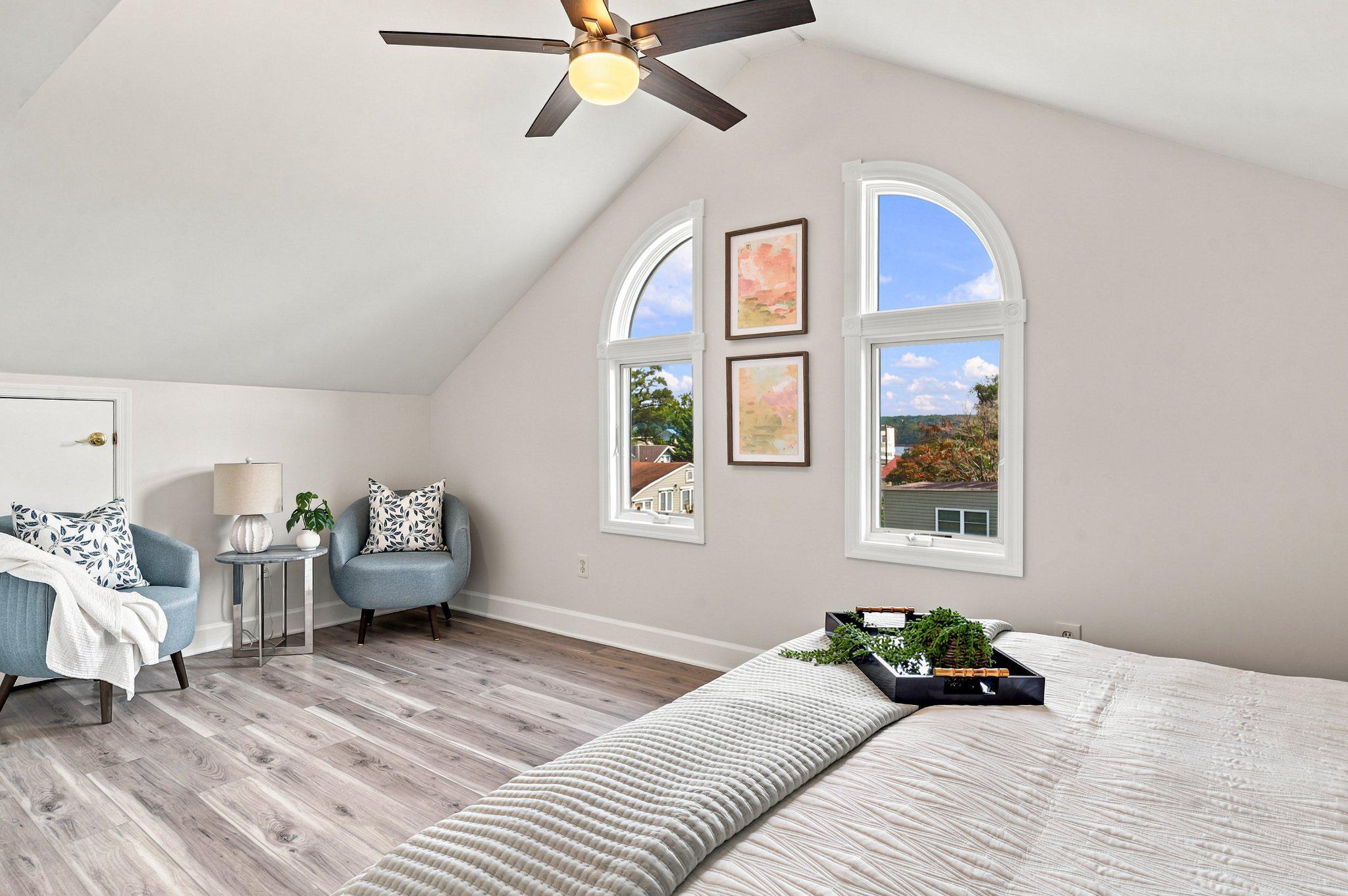 EDGEWATER BEACH - Residential