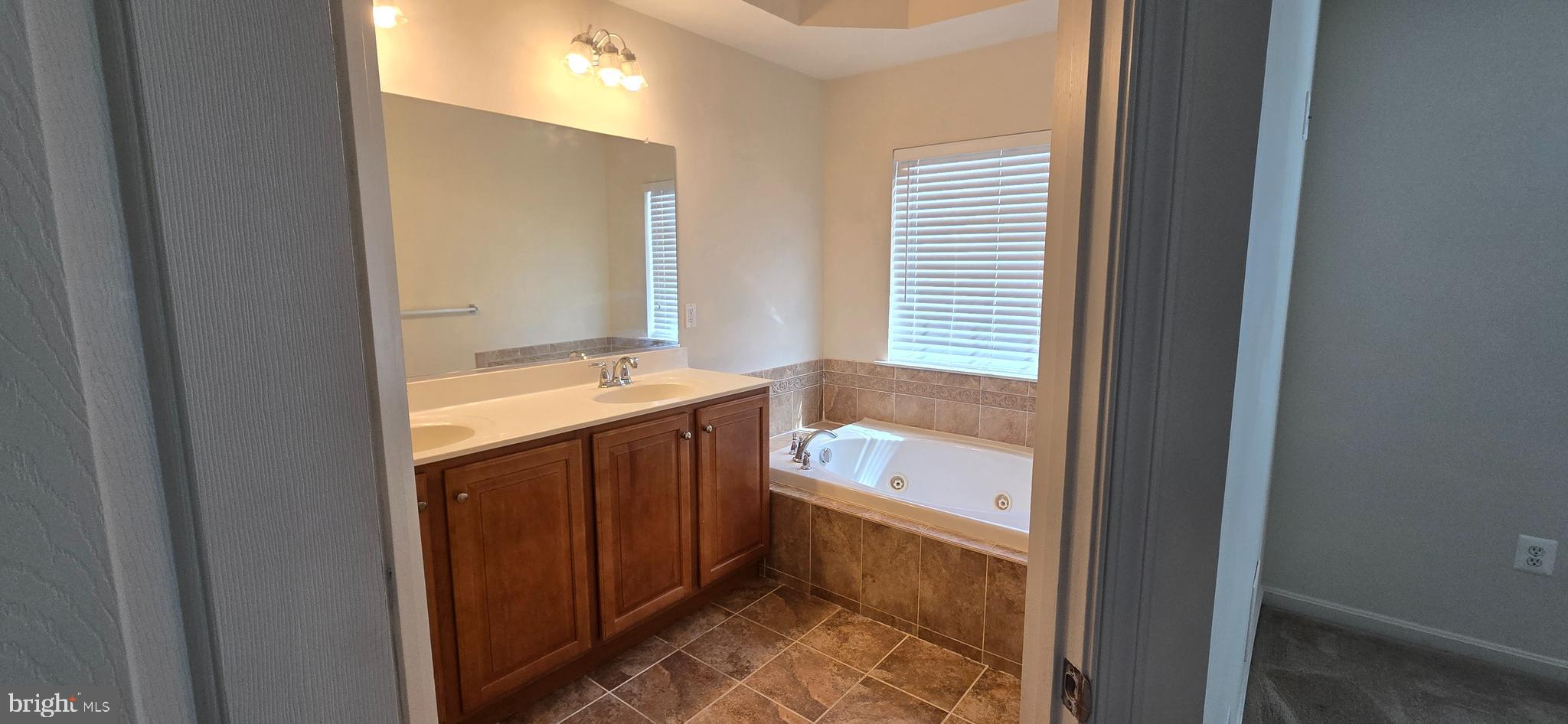 GREENWAY VILLAGE - Residential Lease