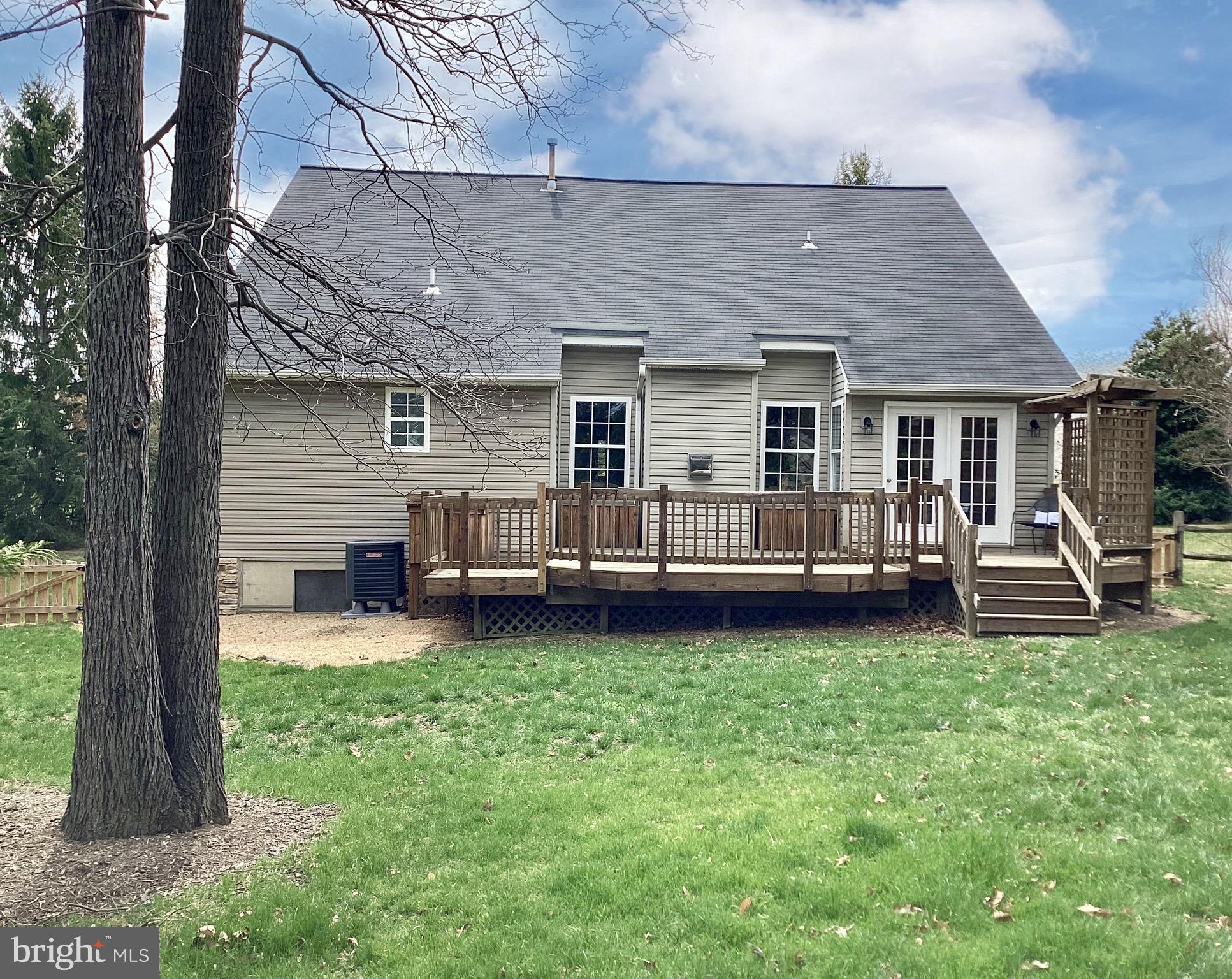 CHAPEL HILL - Residential