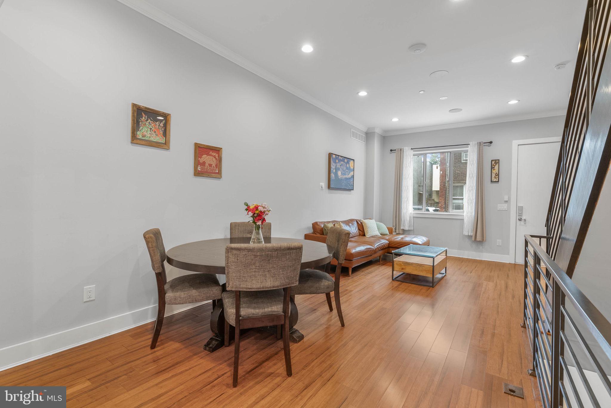 POINT BREEZE - Residential