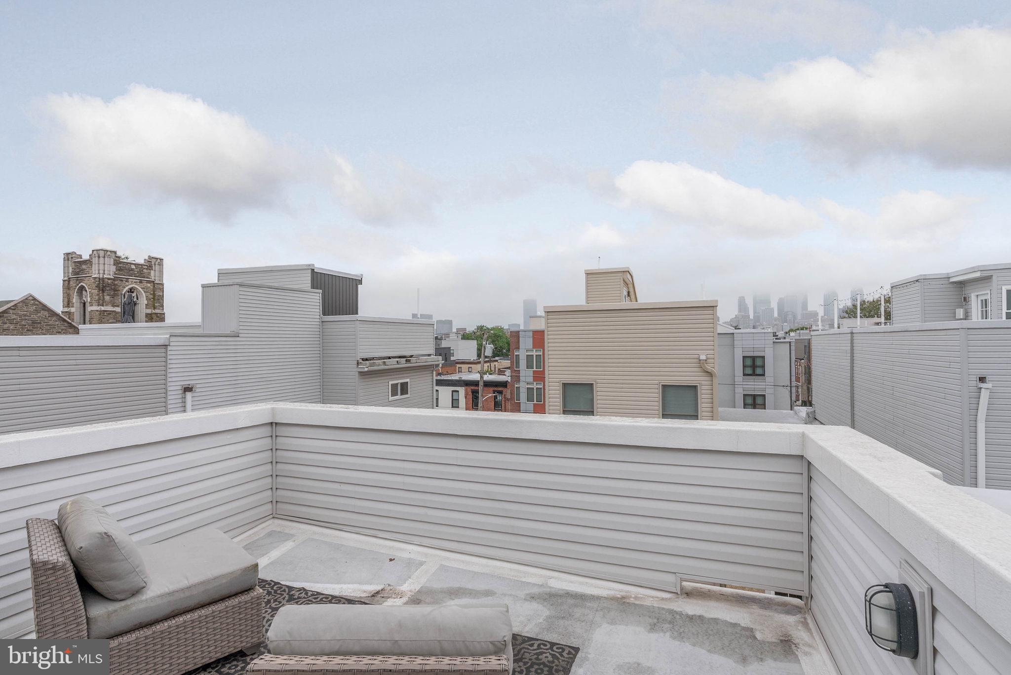 POINT BREEZE - Residential