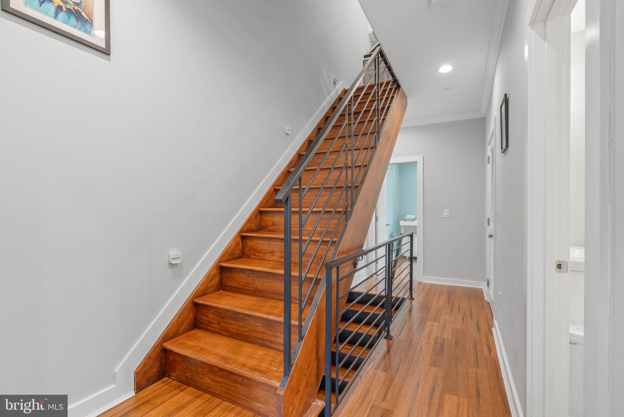 POINT BREEZE - Residential